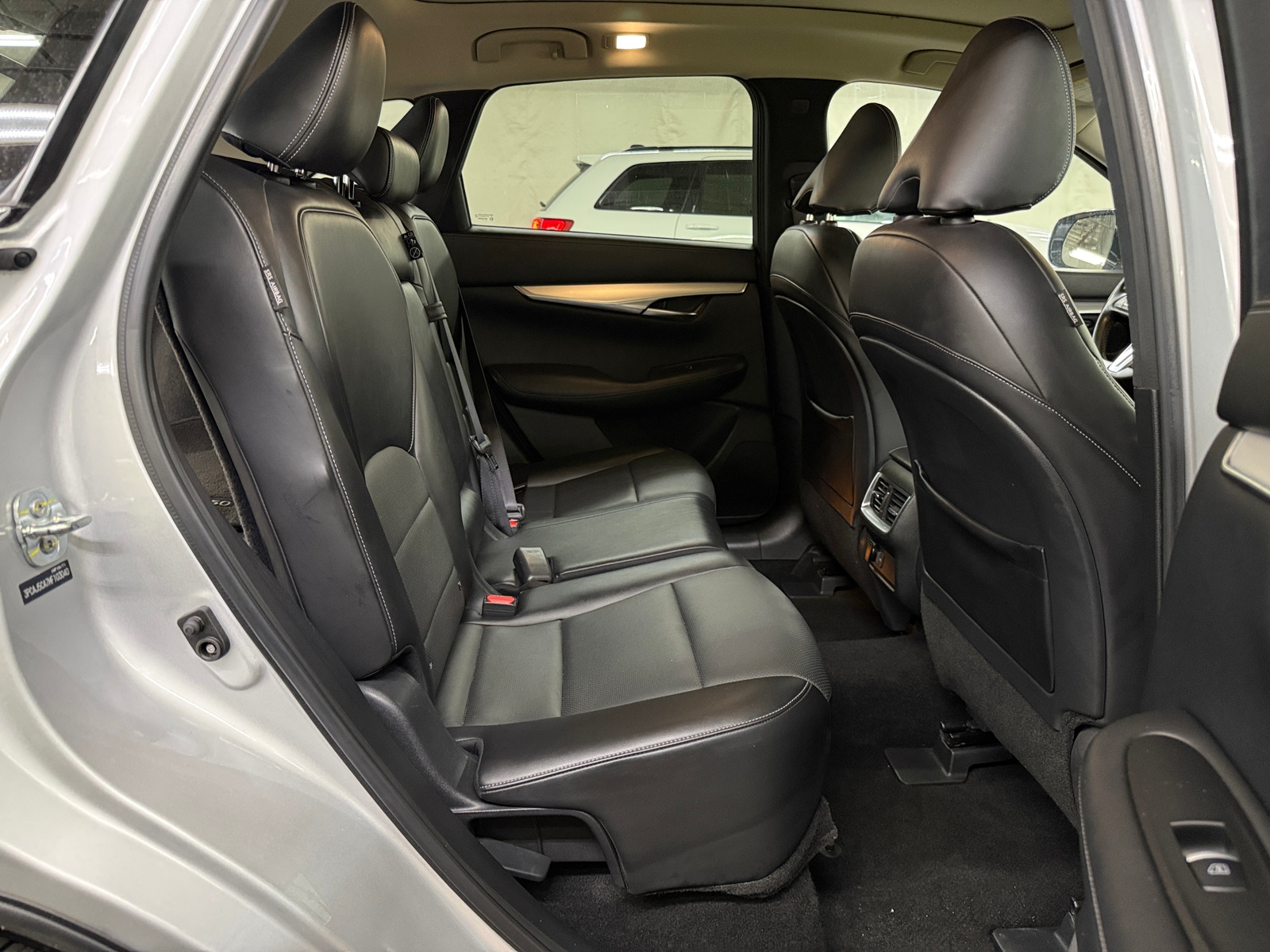 Thumbnail: 2021 INFINITI QX50 - 5