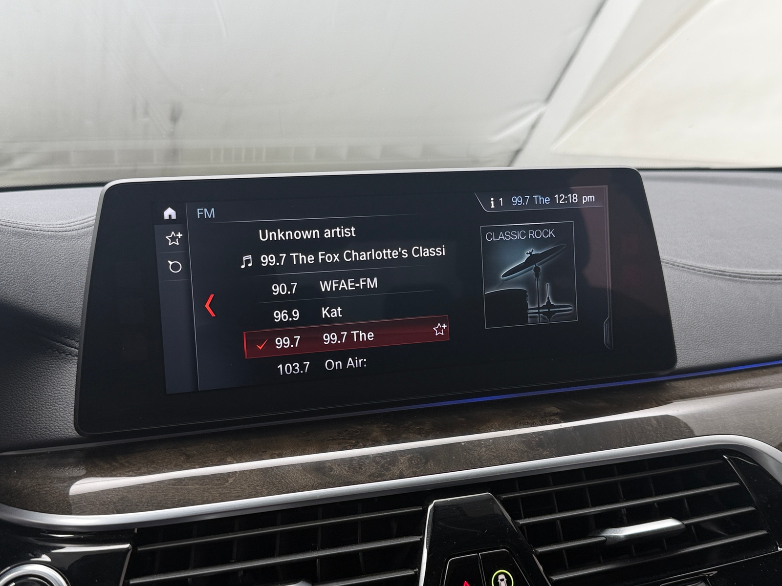 Thumbnail: 2017 BMW 5 Series - 4