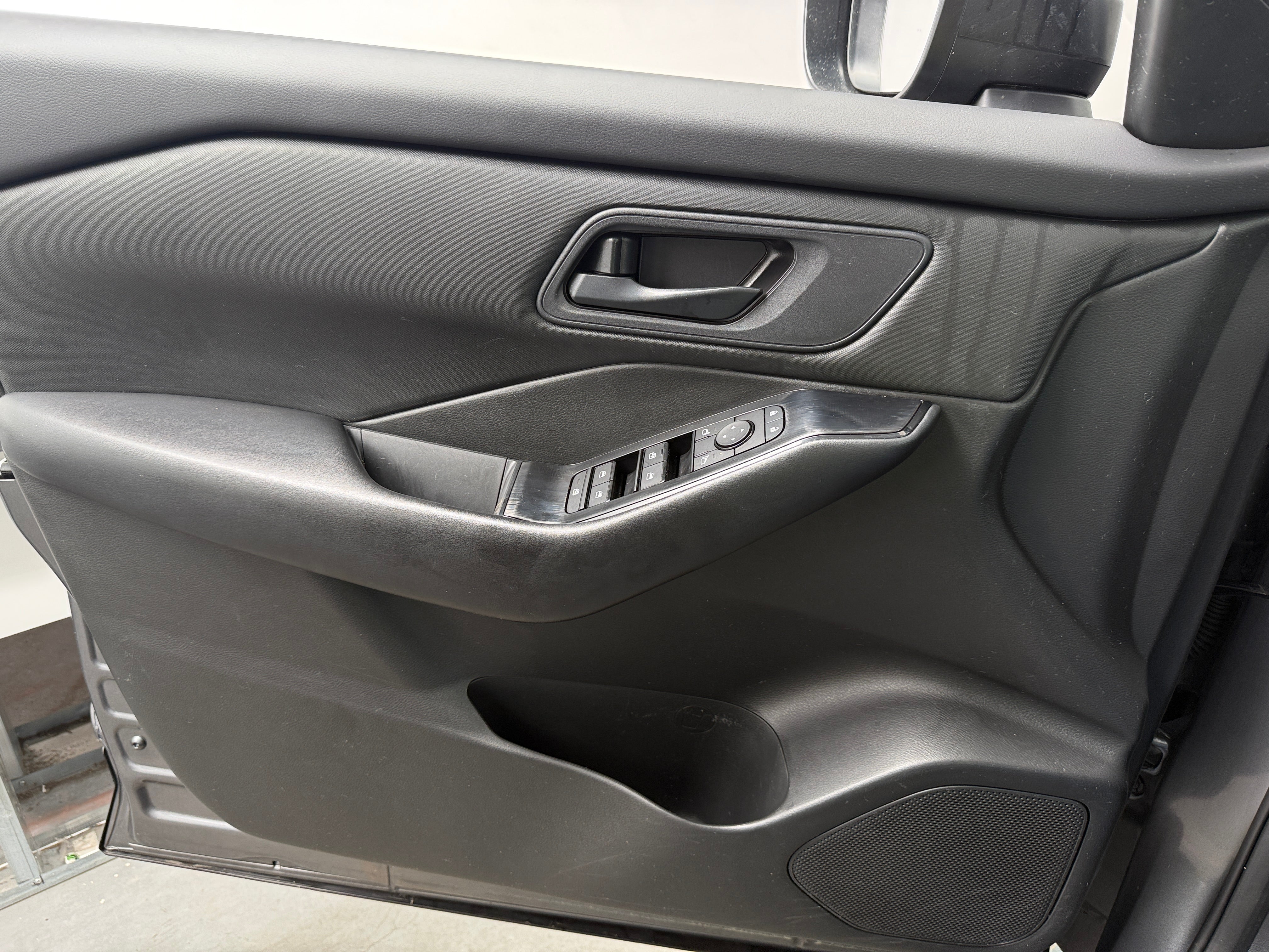 Used 2024 Nissan Rogue S with VIN 5N1BT3AB3RC696345 for sale in Pewaukee, WI