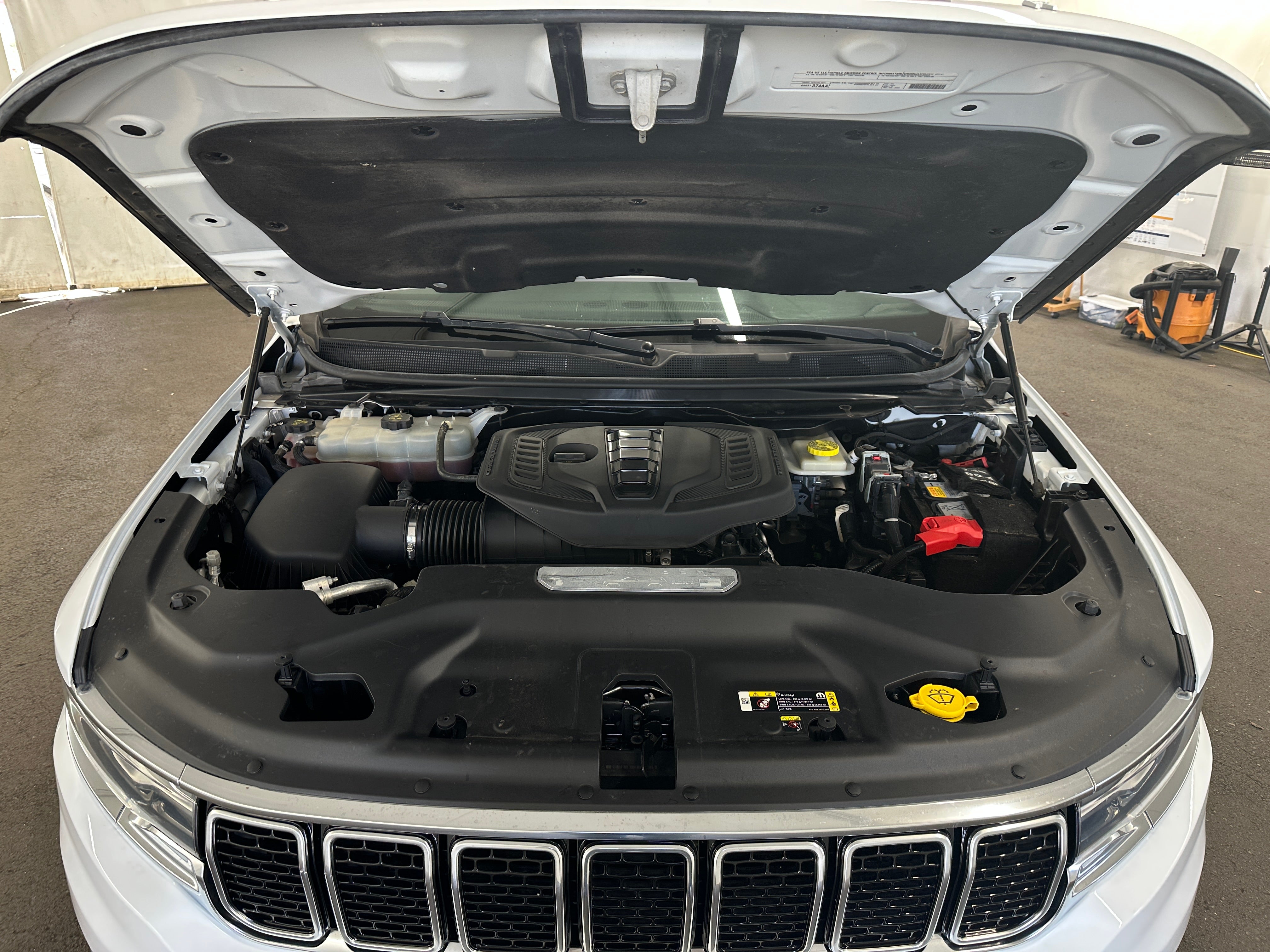 2024 Jeep Wagoneer L