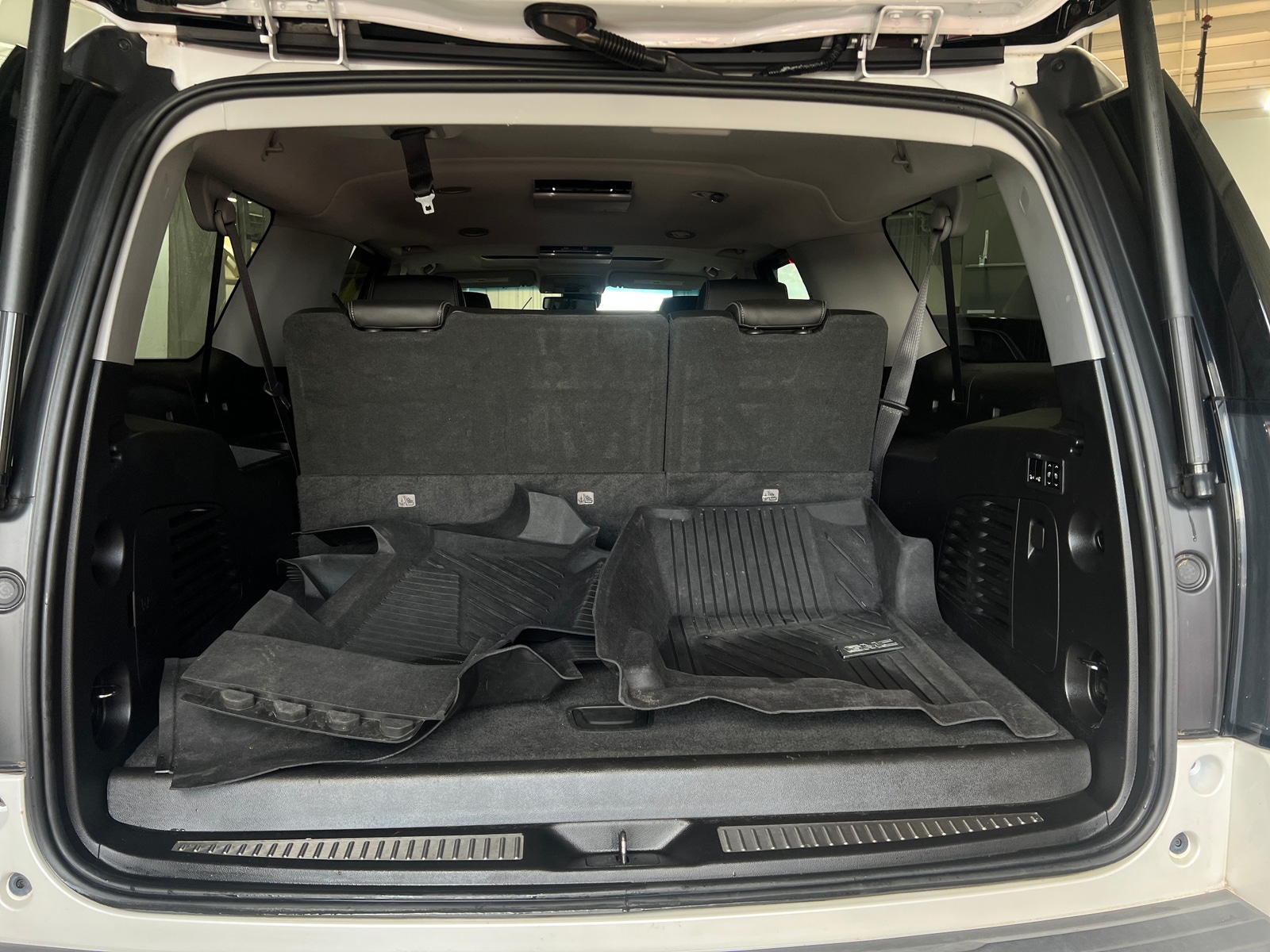 Thumbnail: 2019 GMC Yukon XL - 6