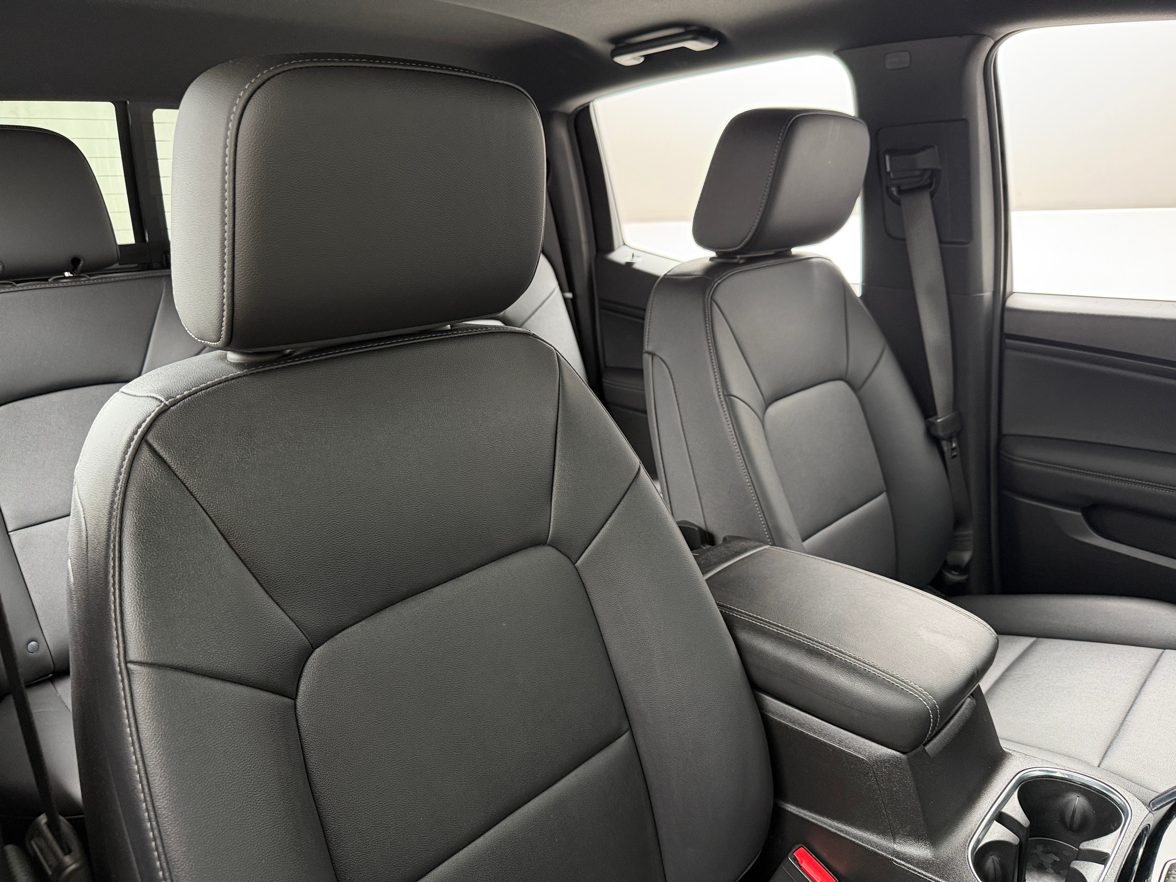 2023 GMC Canyon