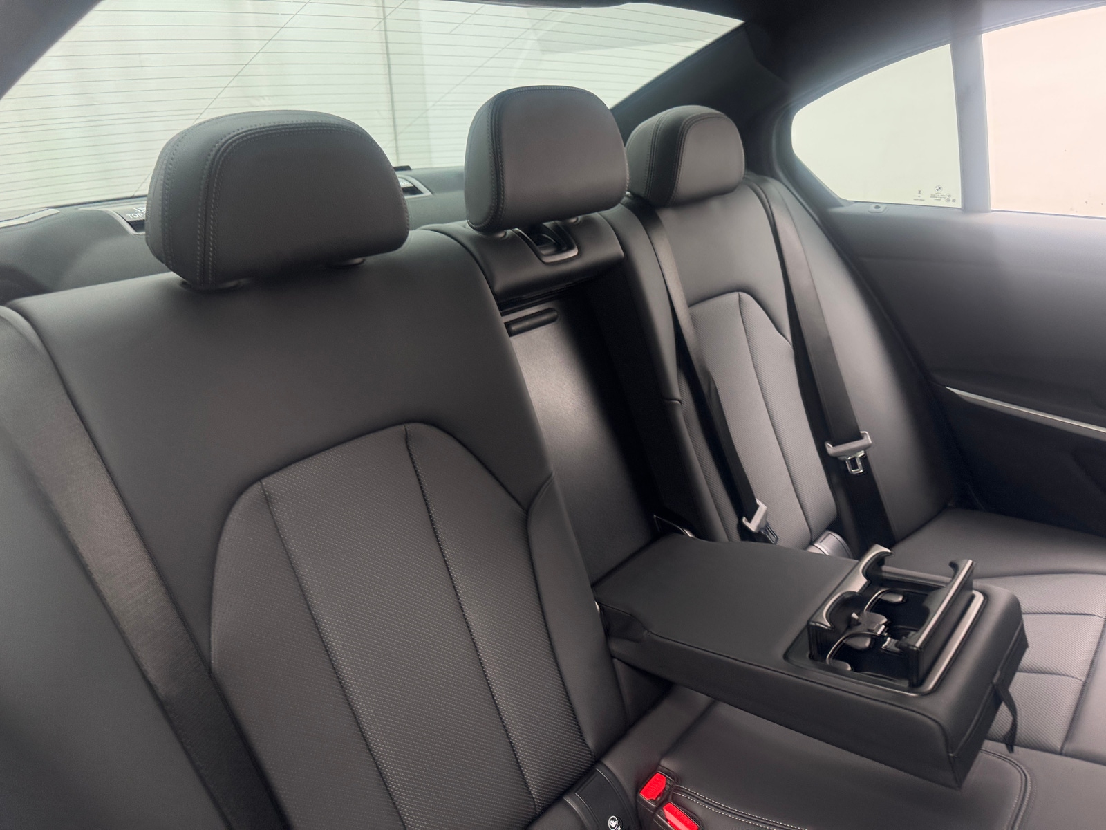 Thumbnail: 2026 BMW 3 Series - 5