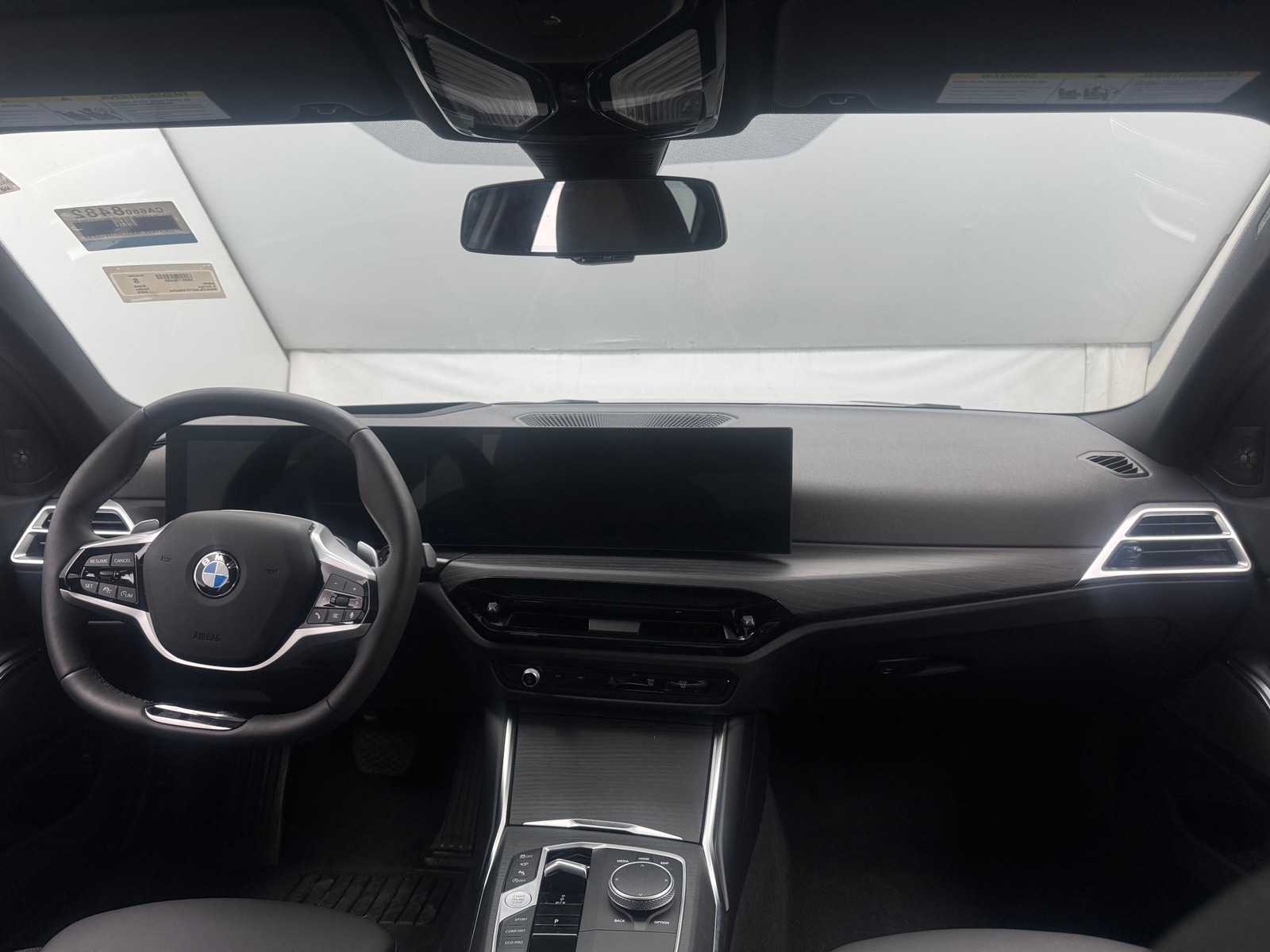 Thumbnail: 2026 BMW 3 Series - 2