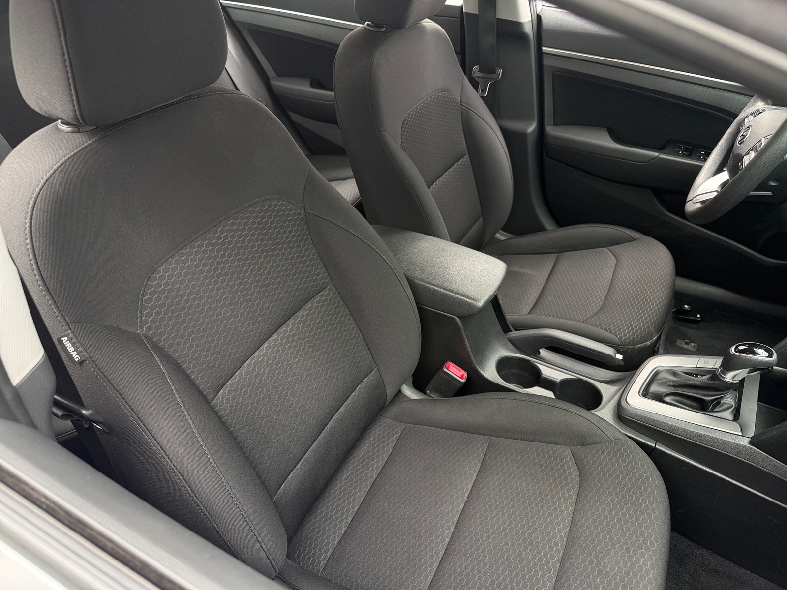 Thumbnail: 2019 Hyundai Elantra - 2
