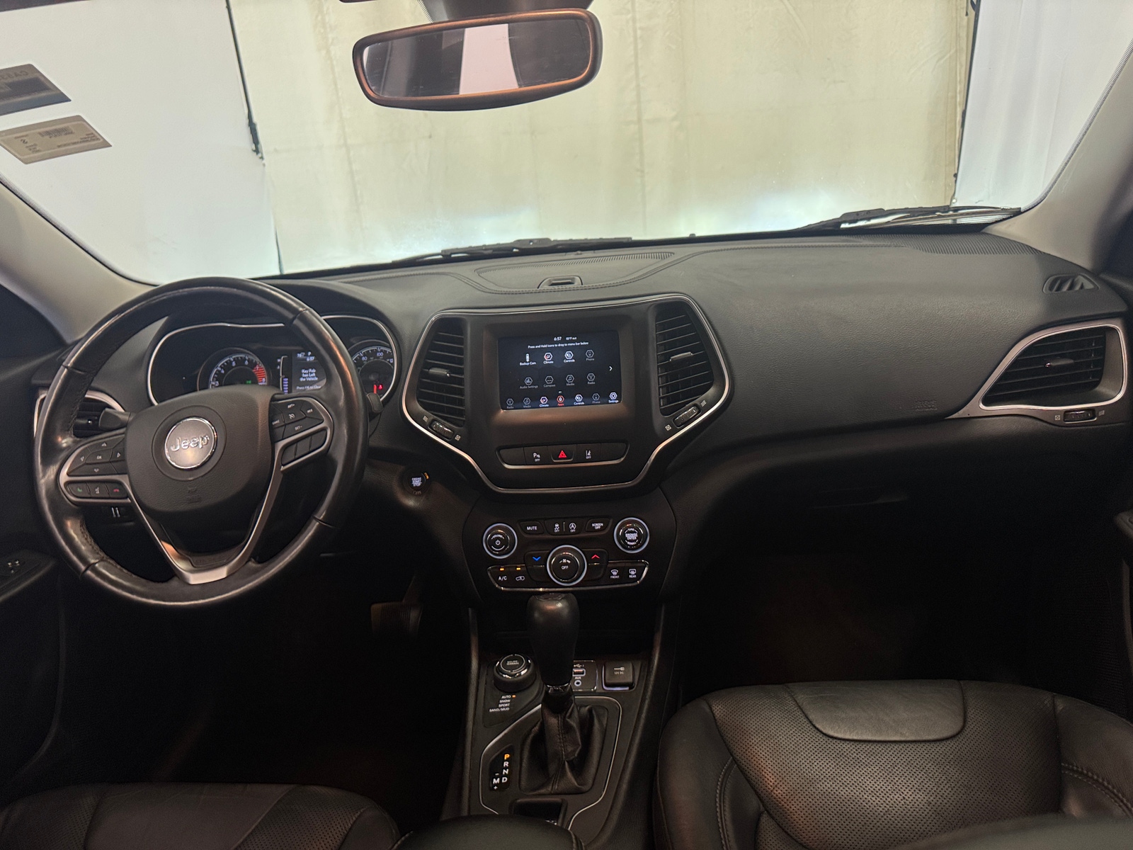 Thumbnail: 2021 Jeep Cherokee - 2