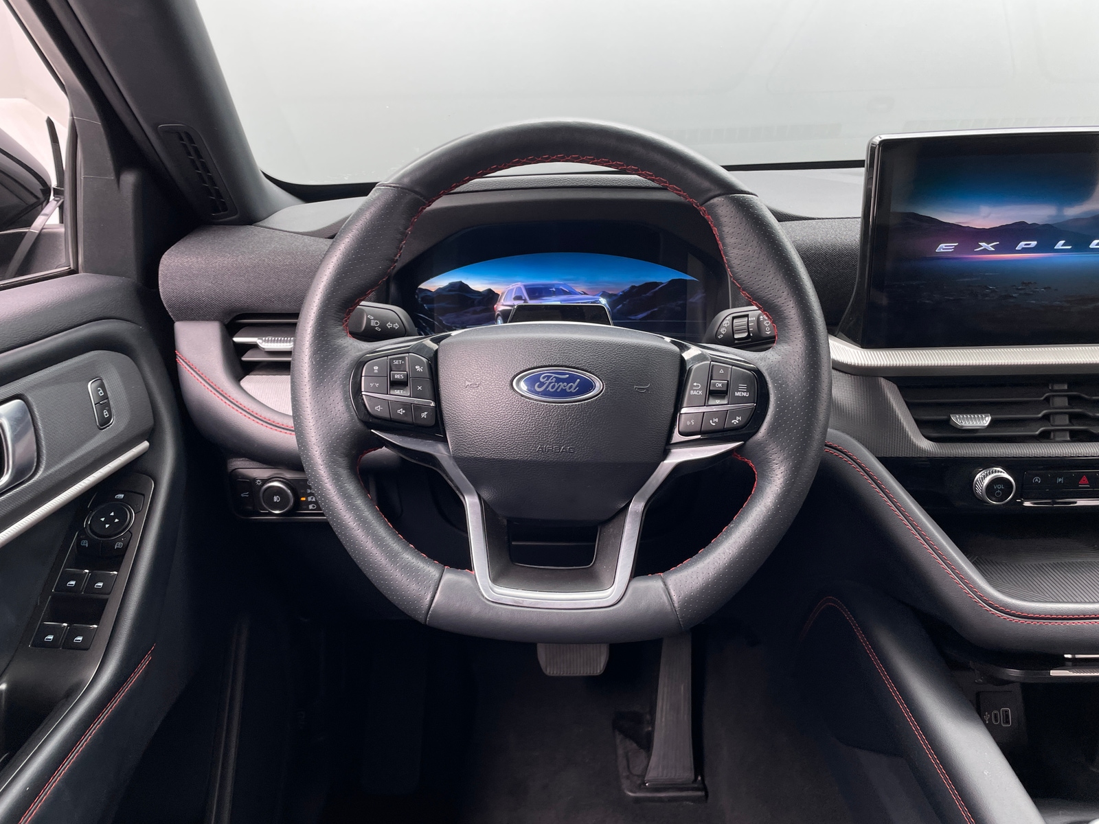 Thumbnail: 2025 Ford Explorer - 4