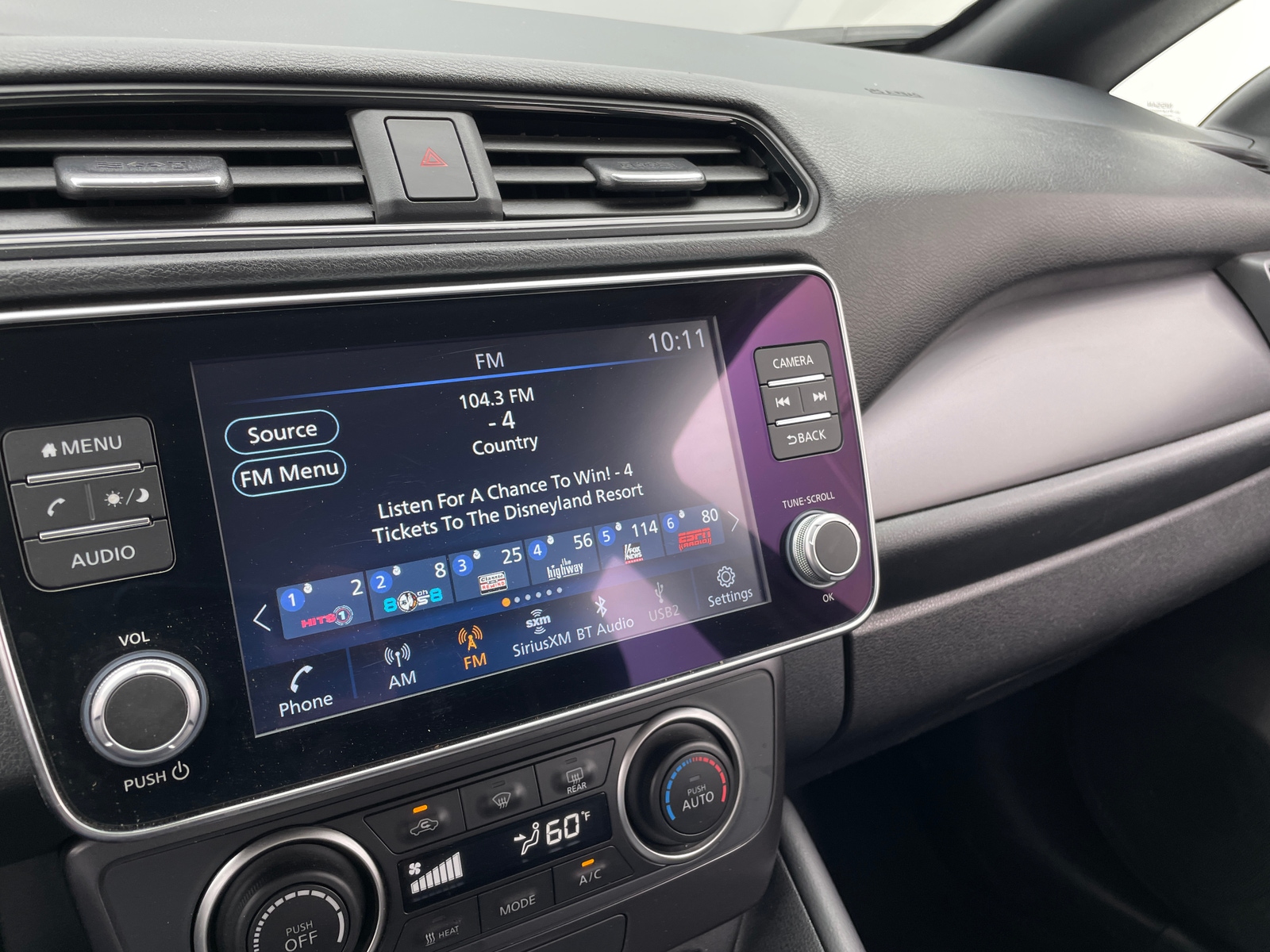 Thumbnail: 2025 Nissan Leaf - 4