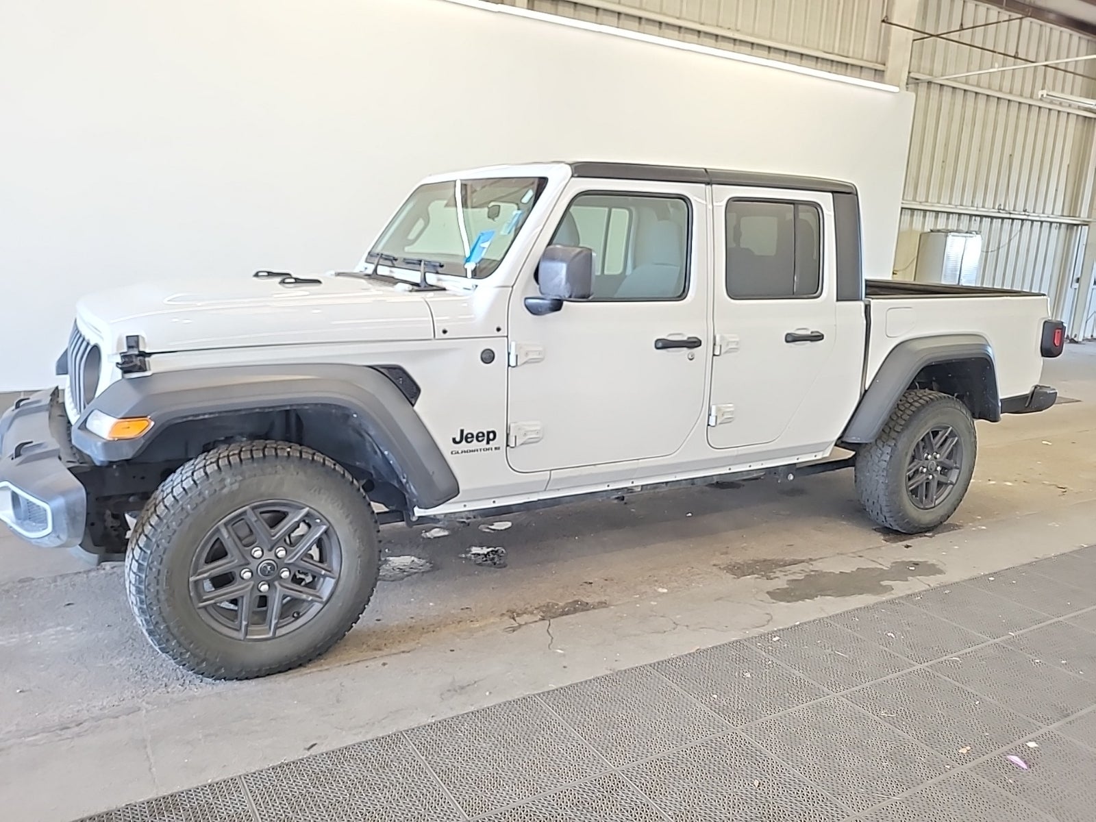 2025 Jeep Gladiator Sport S 4x4