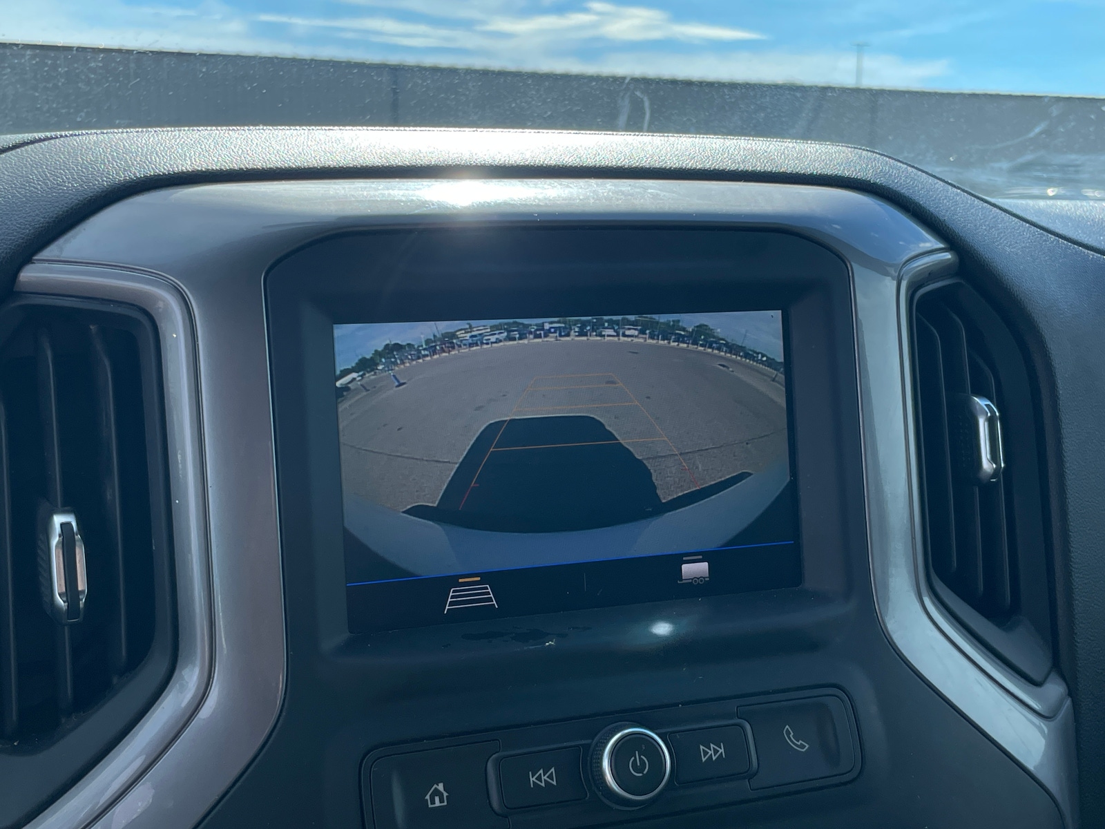 Thumbnail: 2021 Chevrolet Silverado 2500 - 4