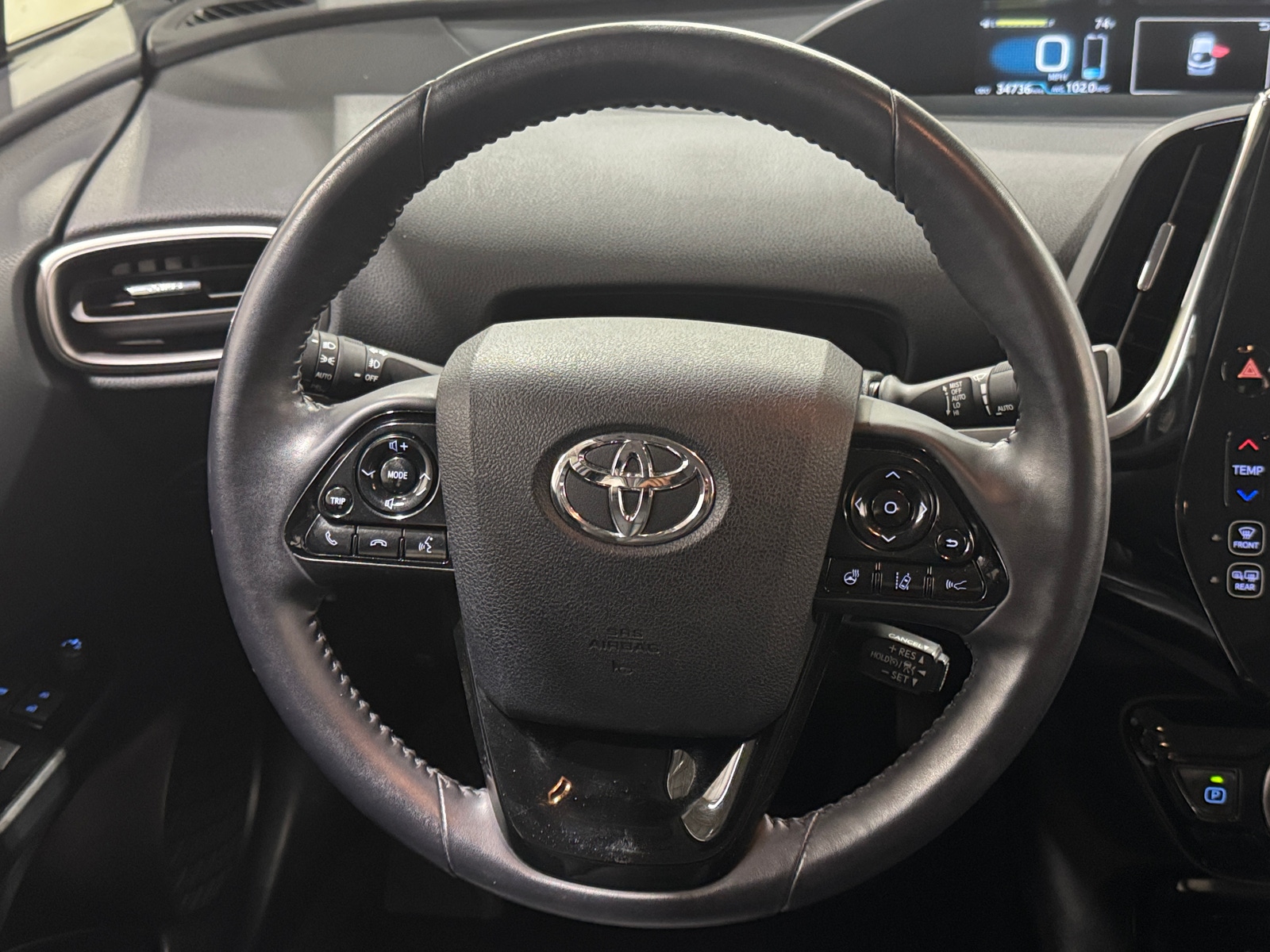 Thumbnail: 2020 Toyota Prius Prime - 4