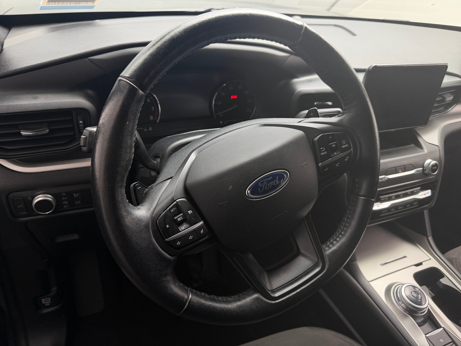 Thumbnail: 2020 Ford Explorer - 5