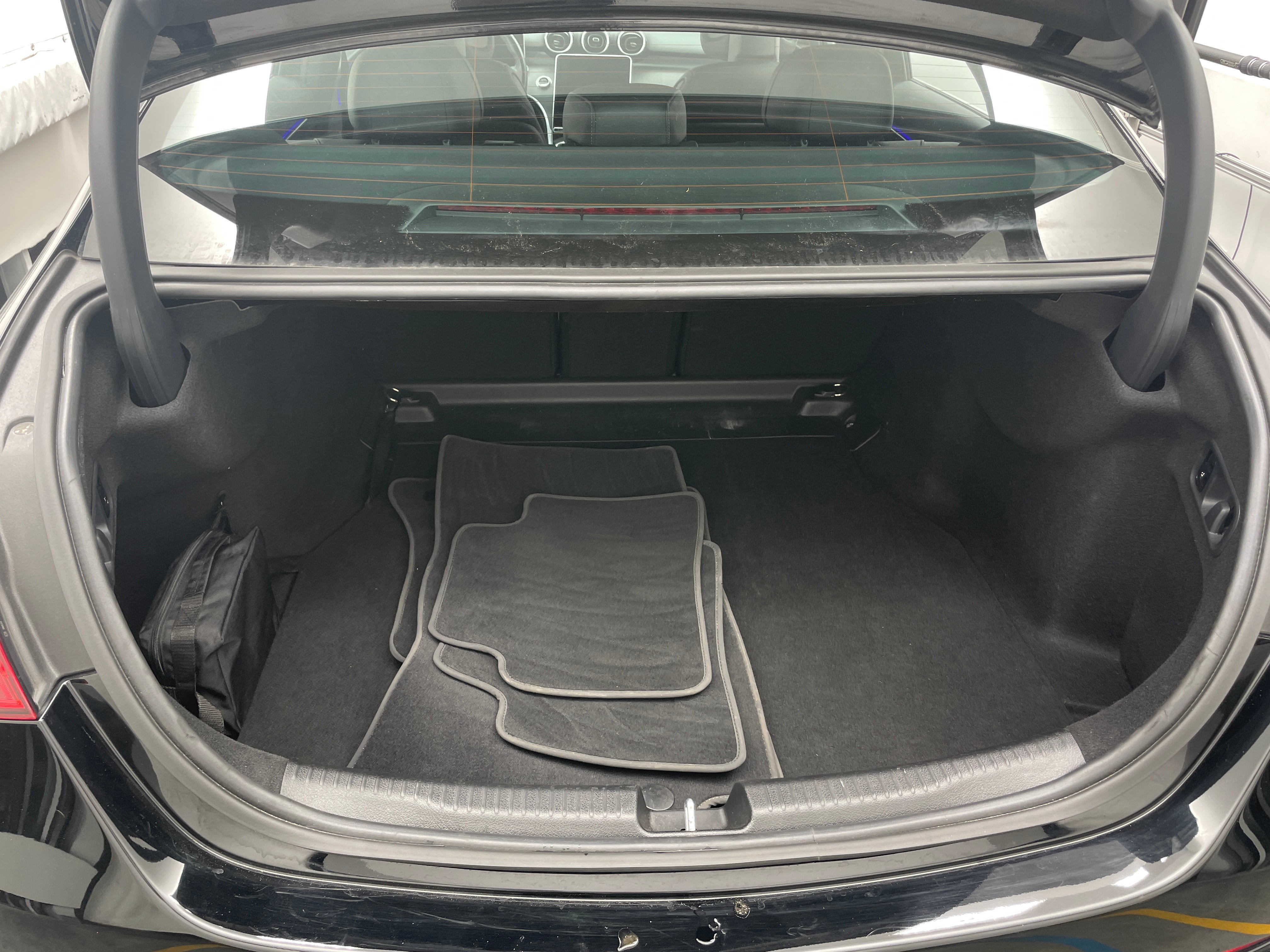 2025 Mercedes-Benz C-Class Sedan