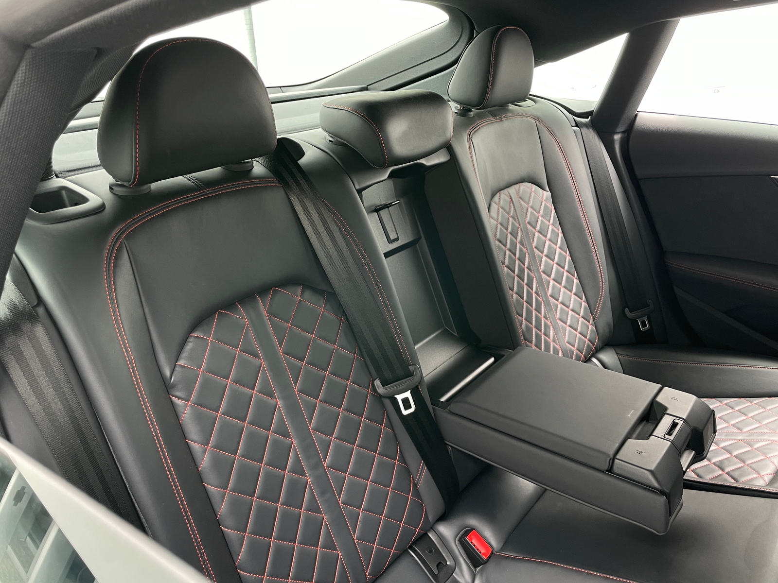 Thumbnail: 2024 Audi S5 - 6