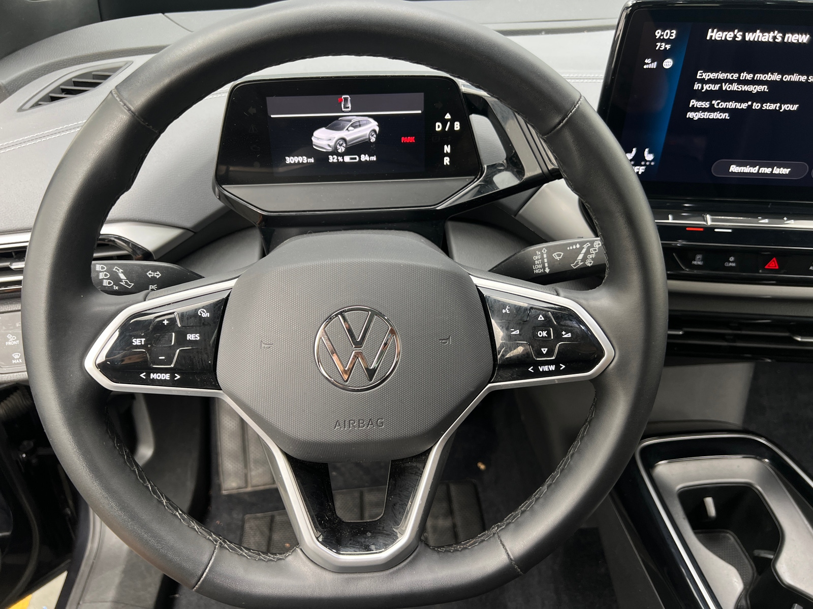 Thumbnail: 2023 Volkswagen ID.4 - 4