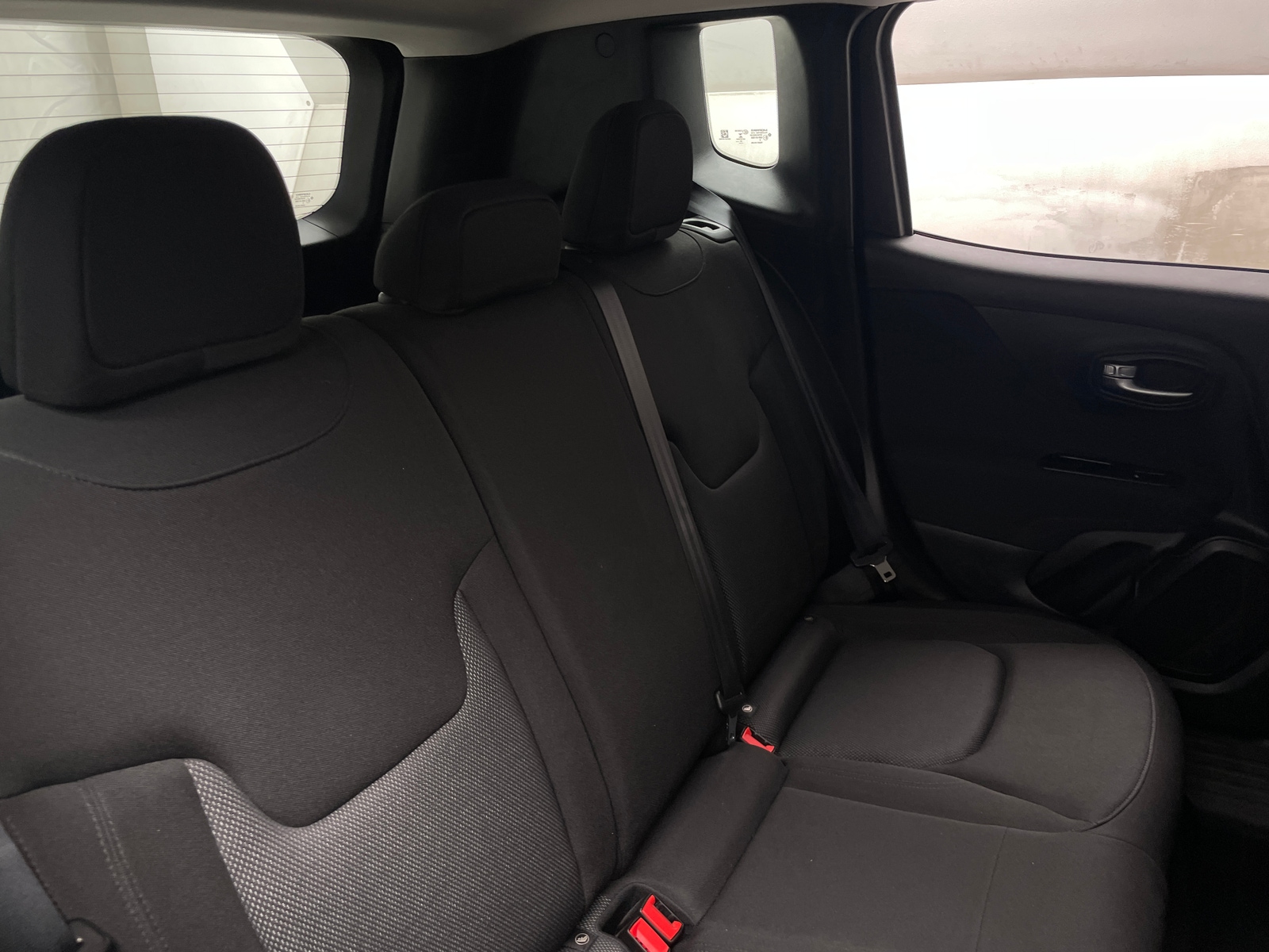 Thumbnail: 2021 Jeep Renegade - 6