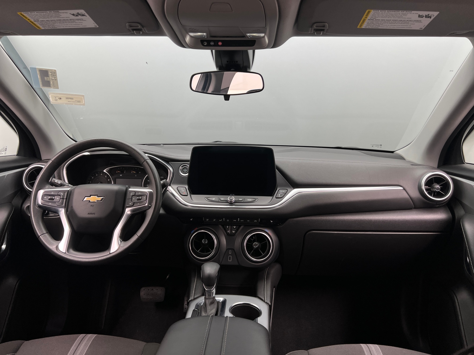 Thumbnail: 2025 Chevrolet Blazer - 3