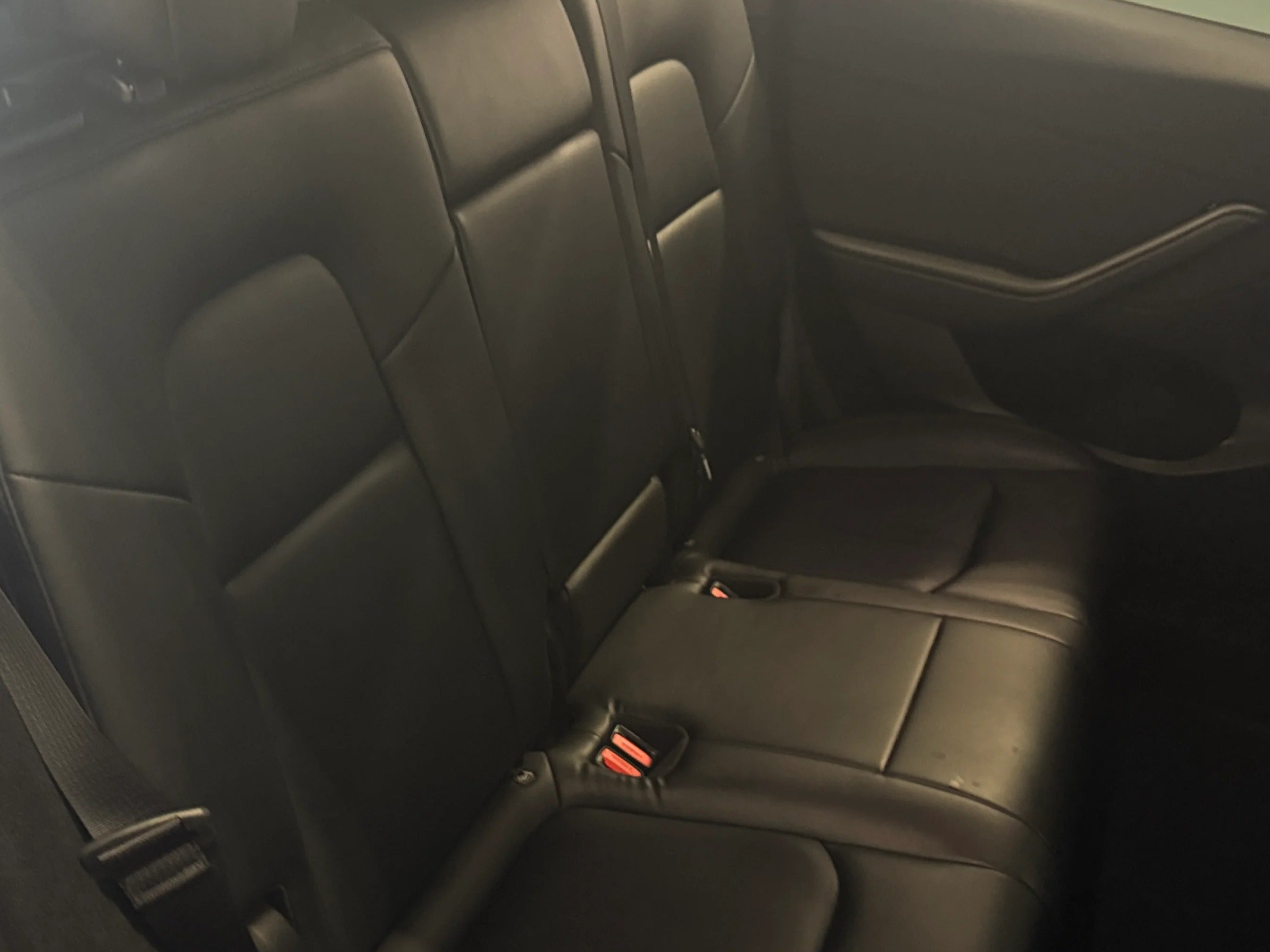 Used 2023 Tesla Model Y Long Range with VIN 7SAYGDEE1PA098879 for sale in Oak Creek, WI