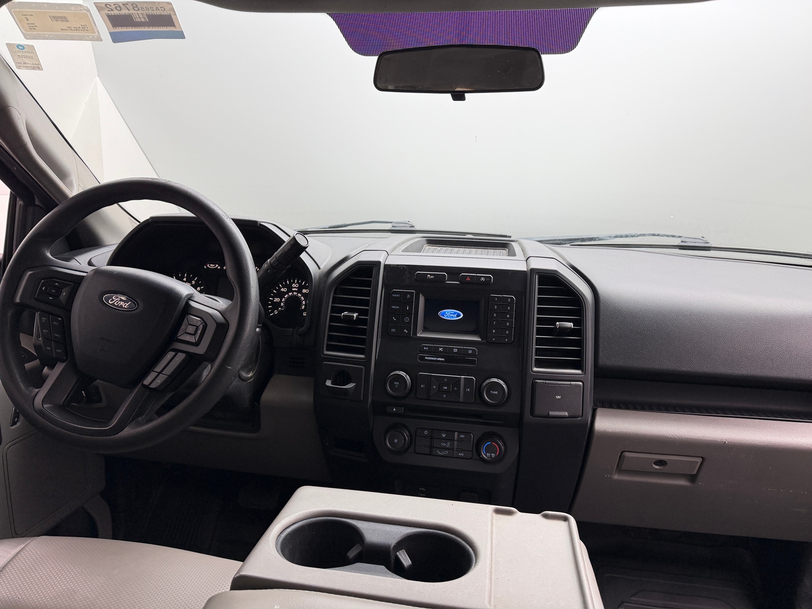 Thumbnail: 2018 Ford Econoline - 3