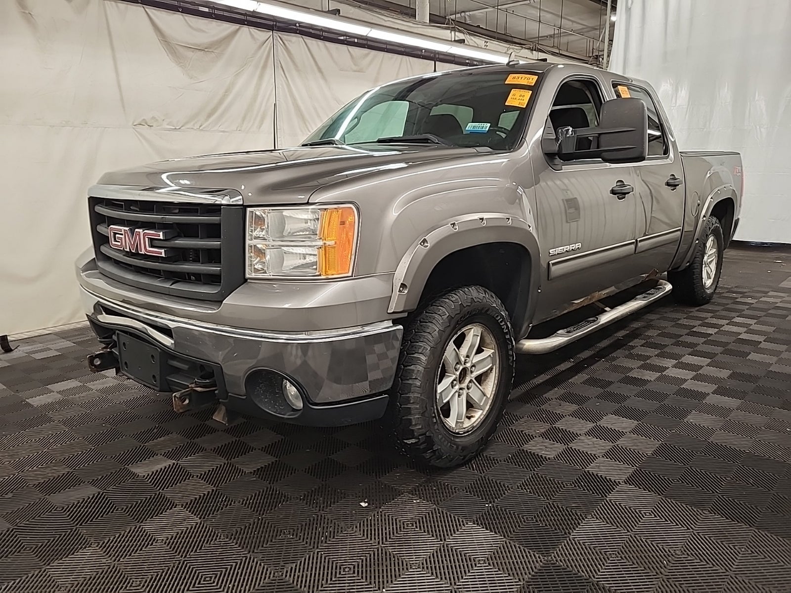 2012 GMC Sierra 1500 4WD Crew Cab 143.5" Sle