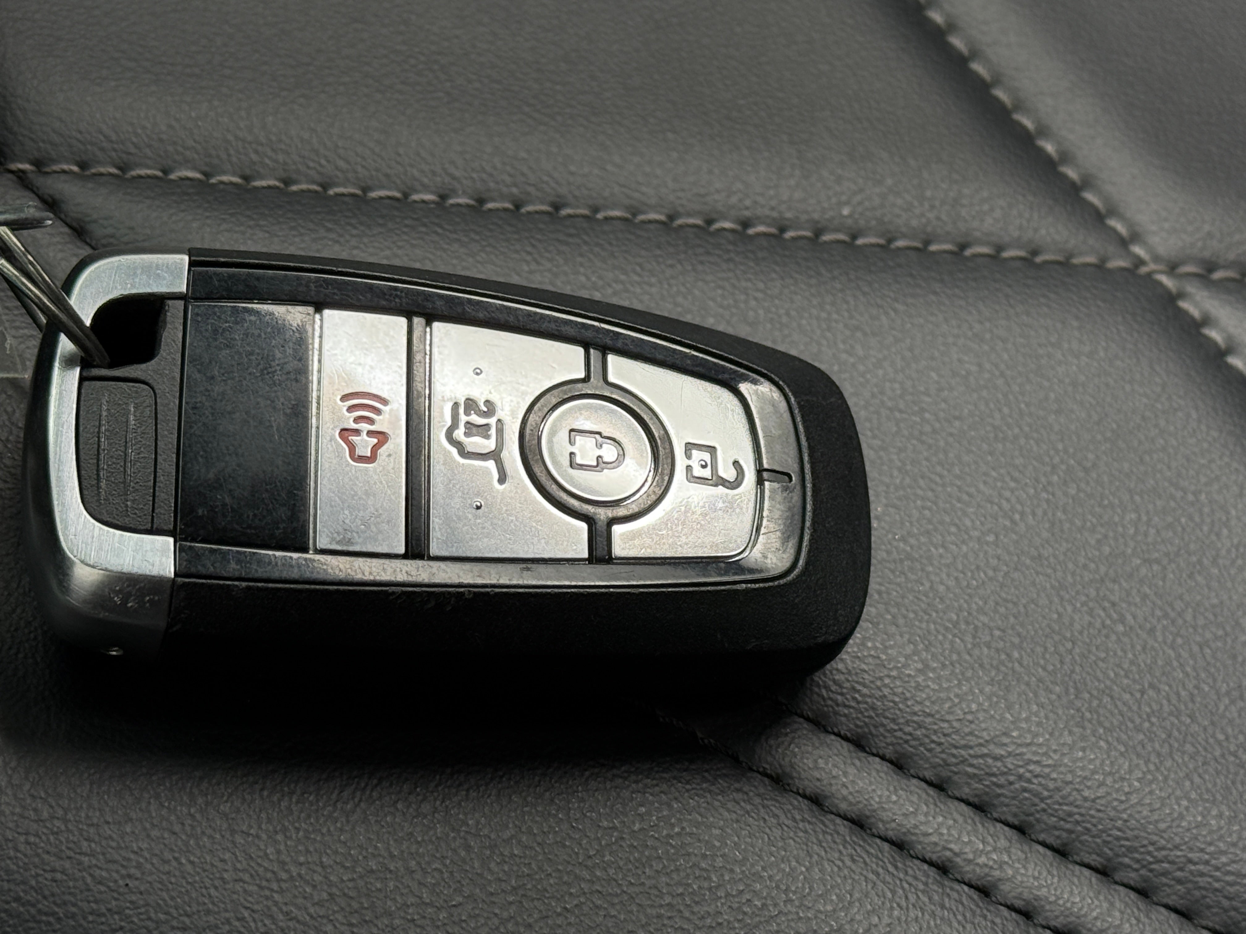 2023 Ford Mustang MACH-E Select, photo 17