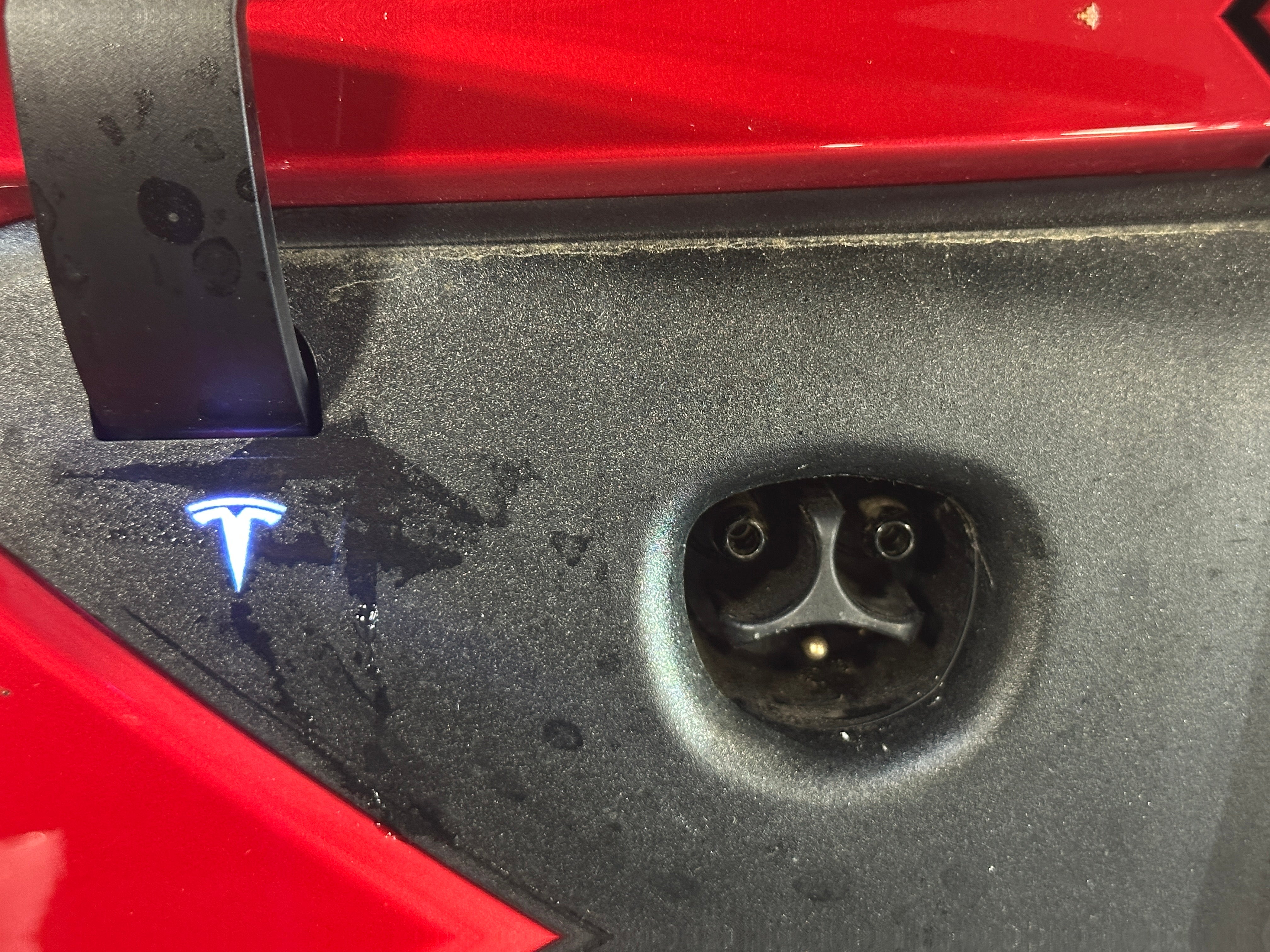Used 2021 Tesla Model Y Long Range with VIN 5YJYGDEE9MF085034 for sale in Auburn, WA