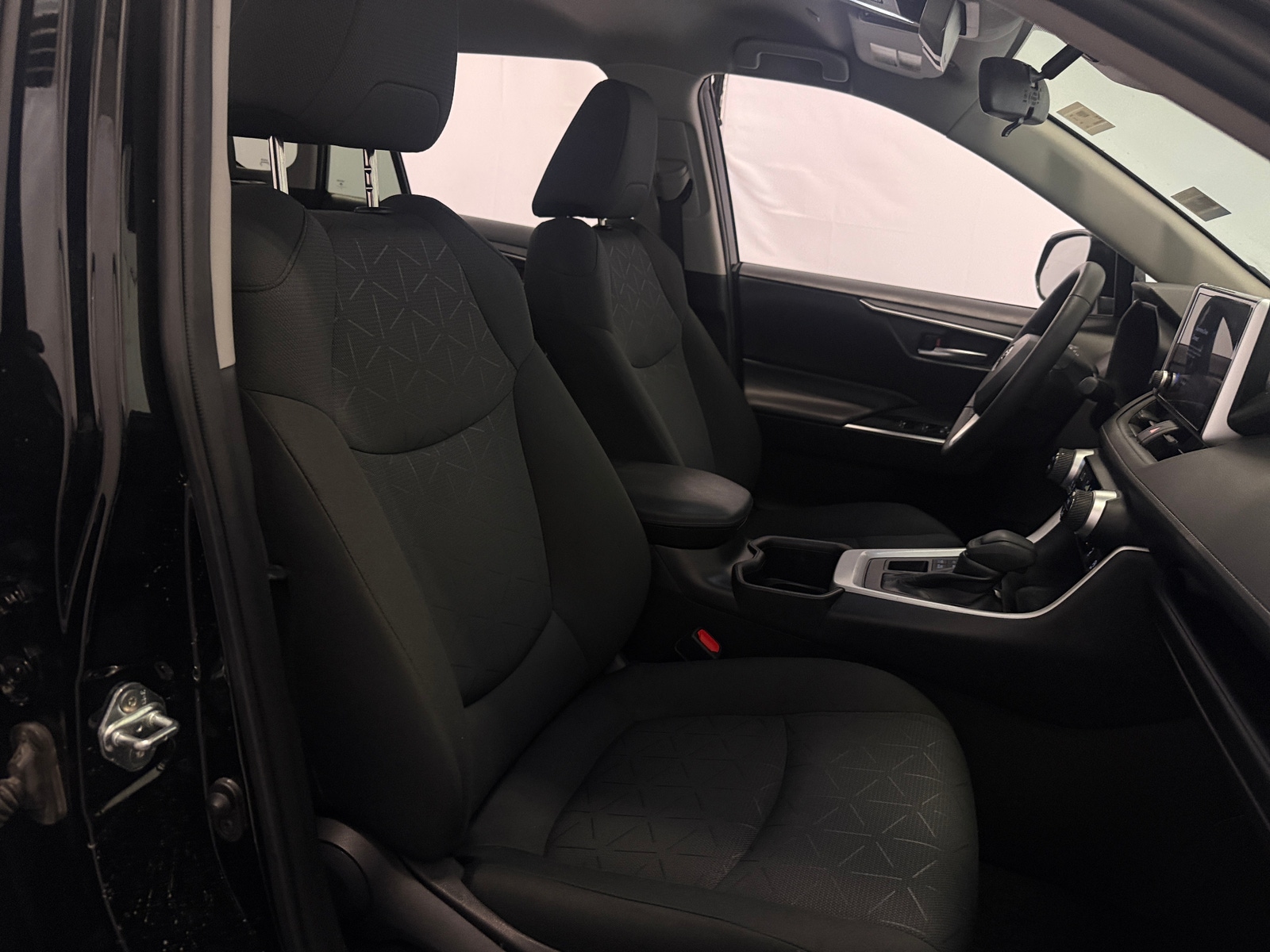 Thumbnail: 2024 Toyota RAV4 - 2