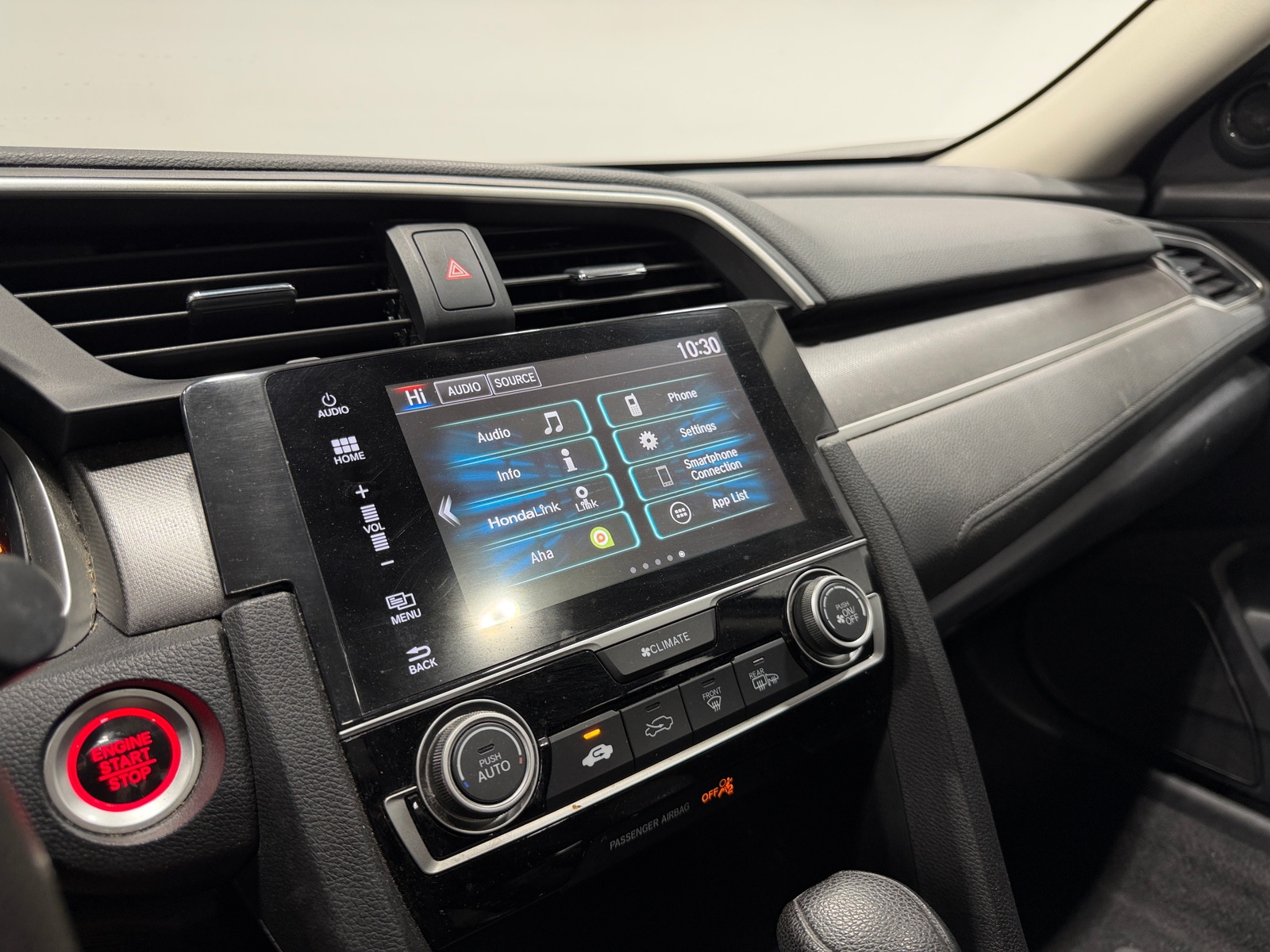 Thumbnail: 2016 Honda Civic - 4