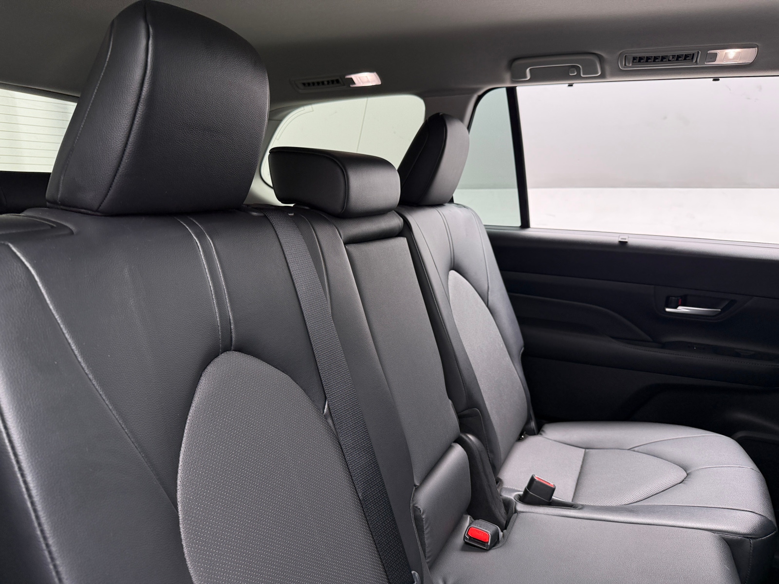 Thumbnail: 2024 Toyota Grand Highlander - 5