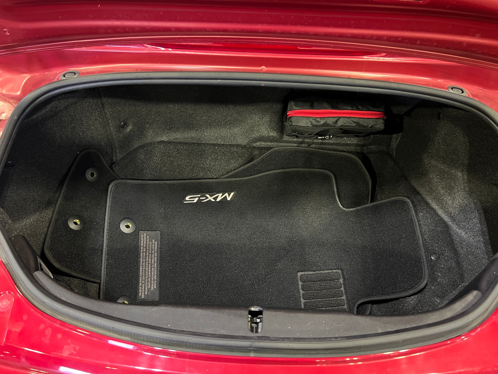 Thumbnail: 2016 Mazda MX-5 Miata - 6