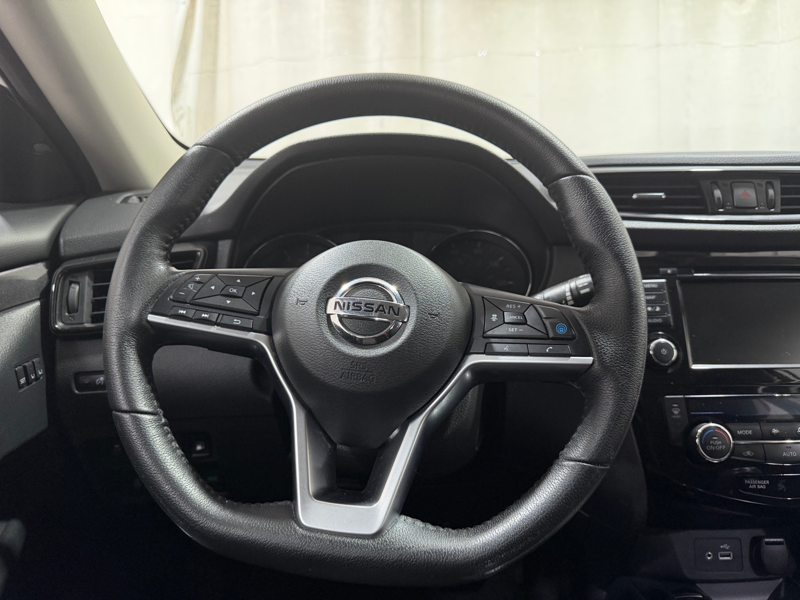 Thumbnail: 2019 Nissan Rogue - 5