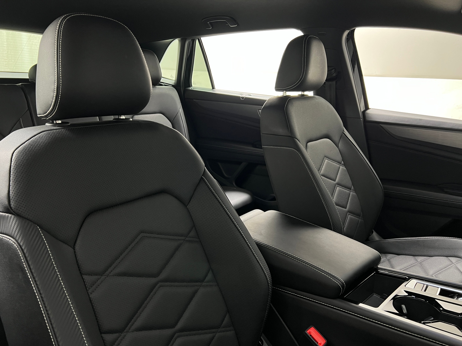 Thumbnail: 2026 Volkswagen Atlas - 2
