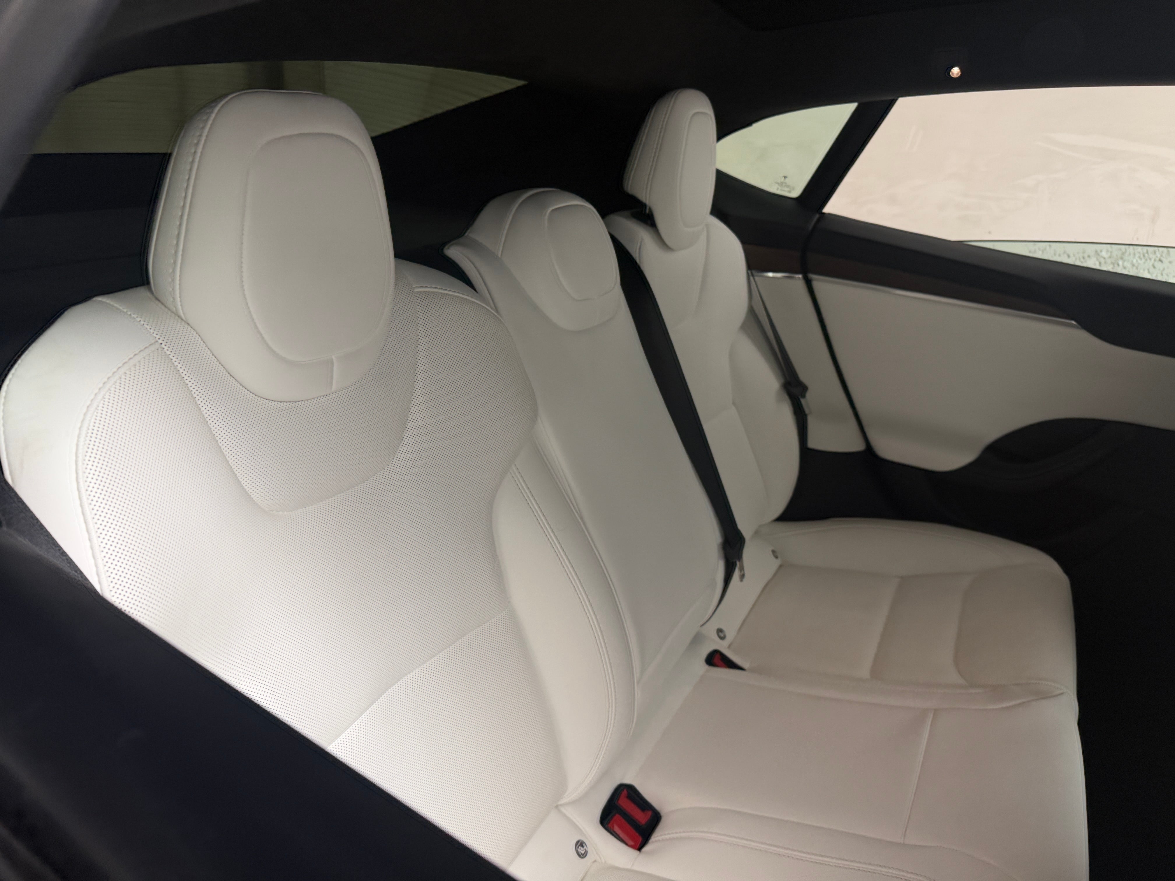 2022 Tesla Model S Long Range