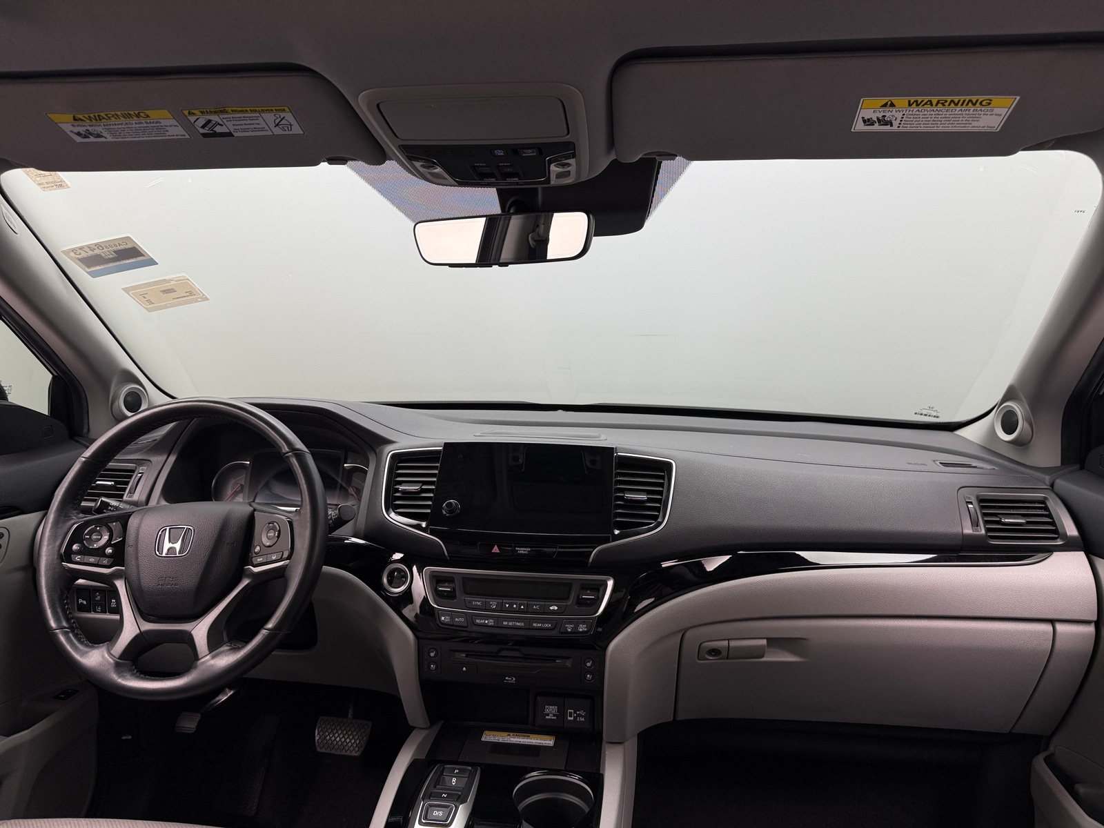 Thumbnail: 2019 Honda Pilot - 2