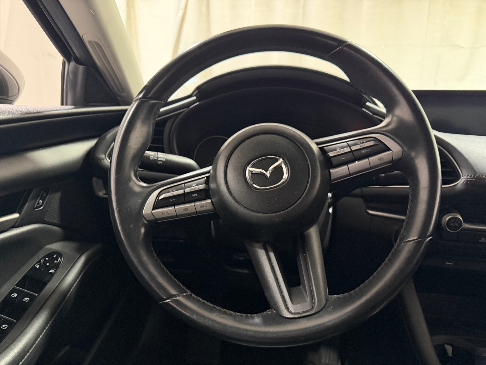 Thumbnail: 2021 Mazda Mazda3 - 4
