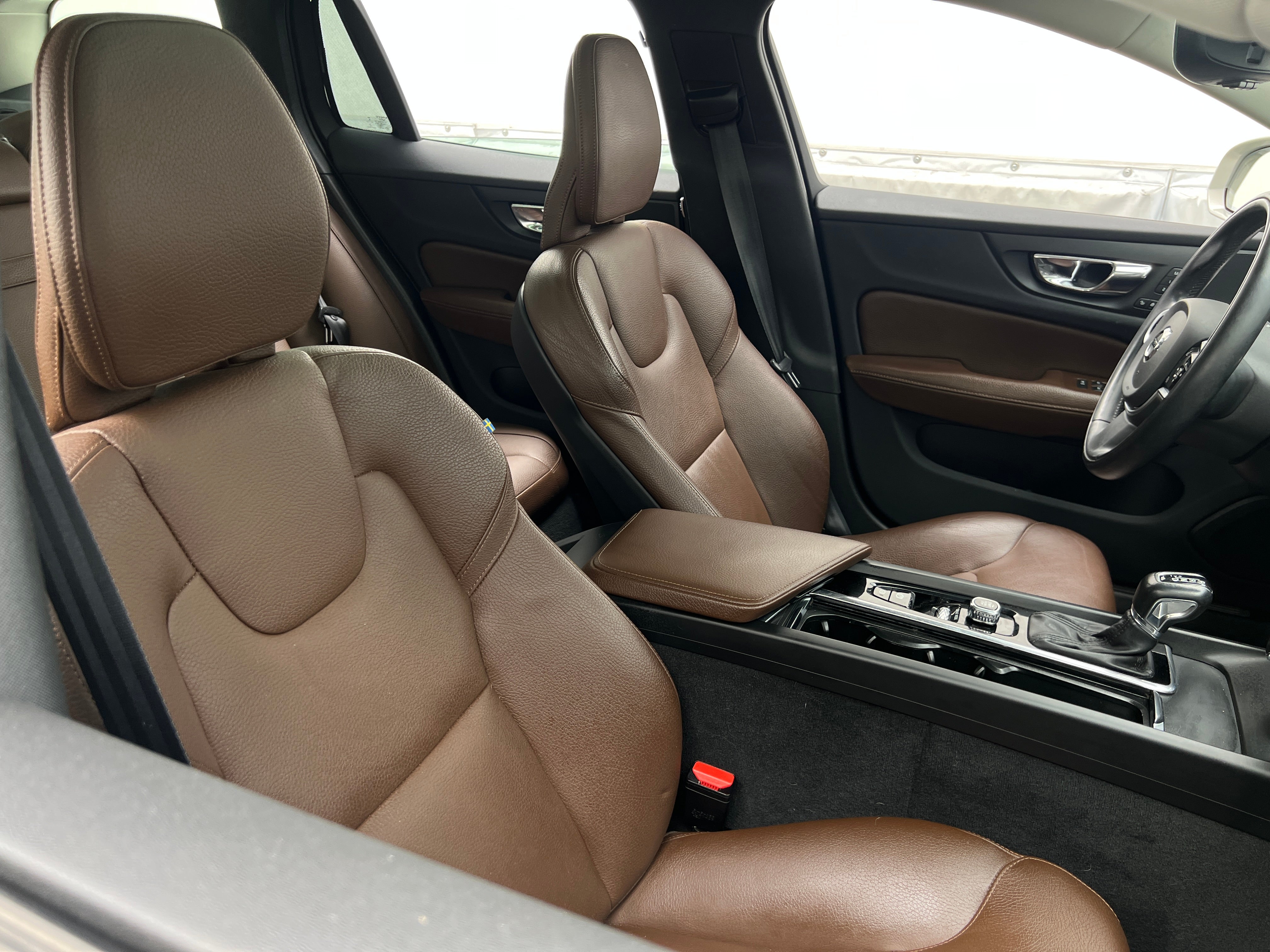 2020 Volvo V60