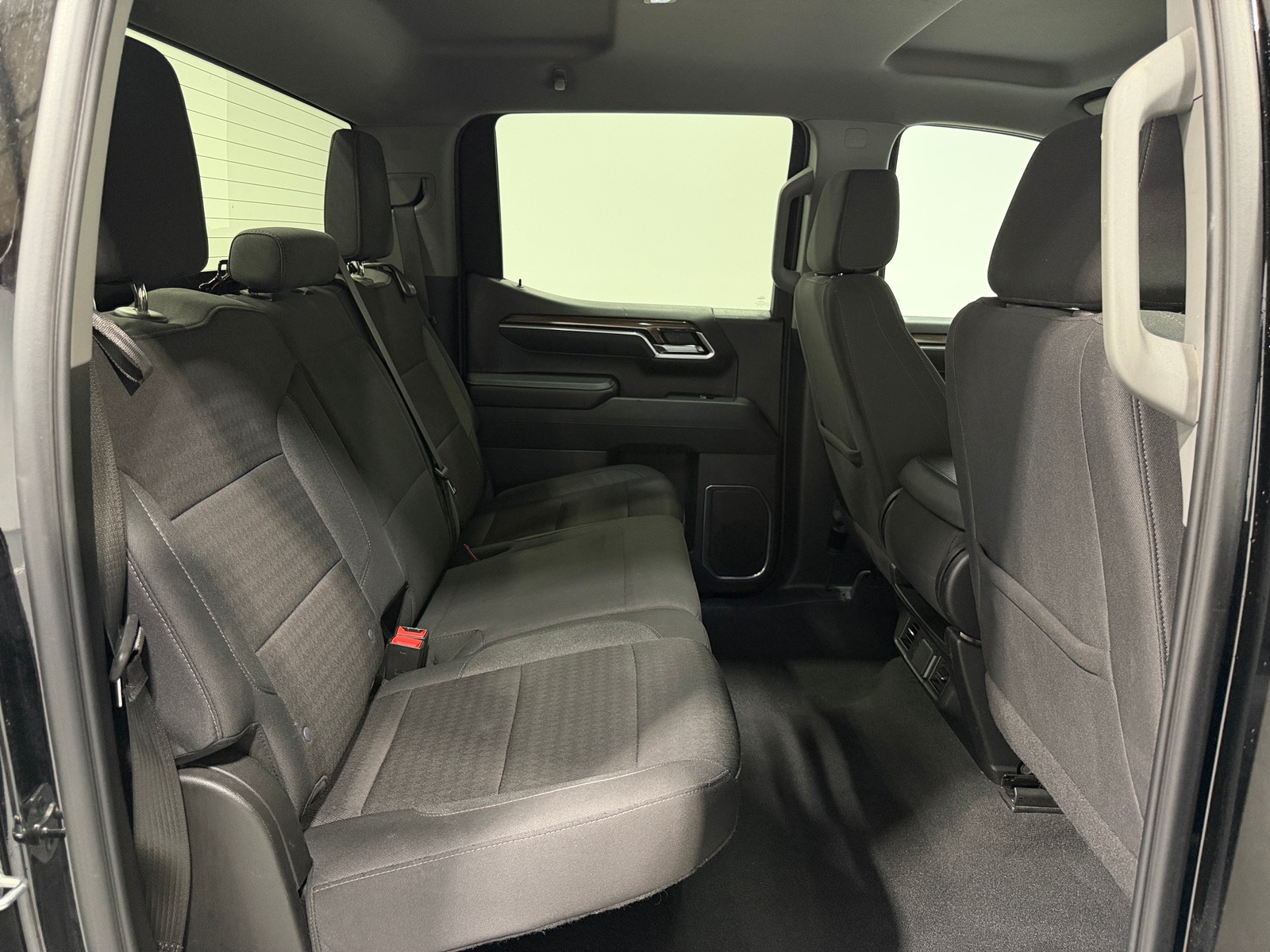 Thumbnail: 2025 Chevrolet Silverado 1500 - 6