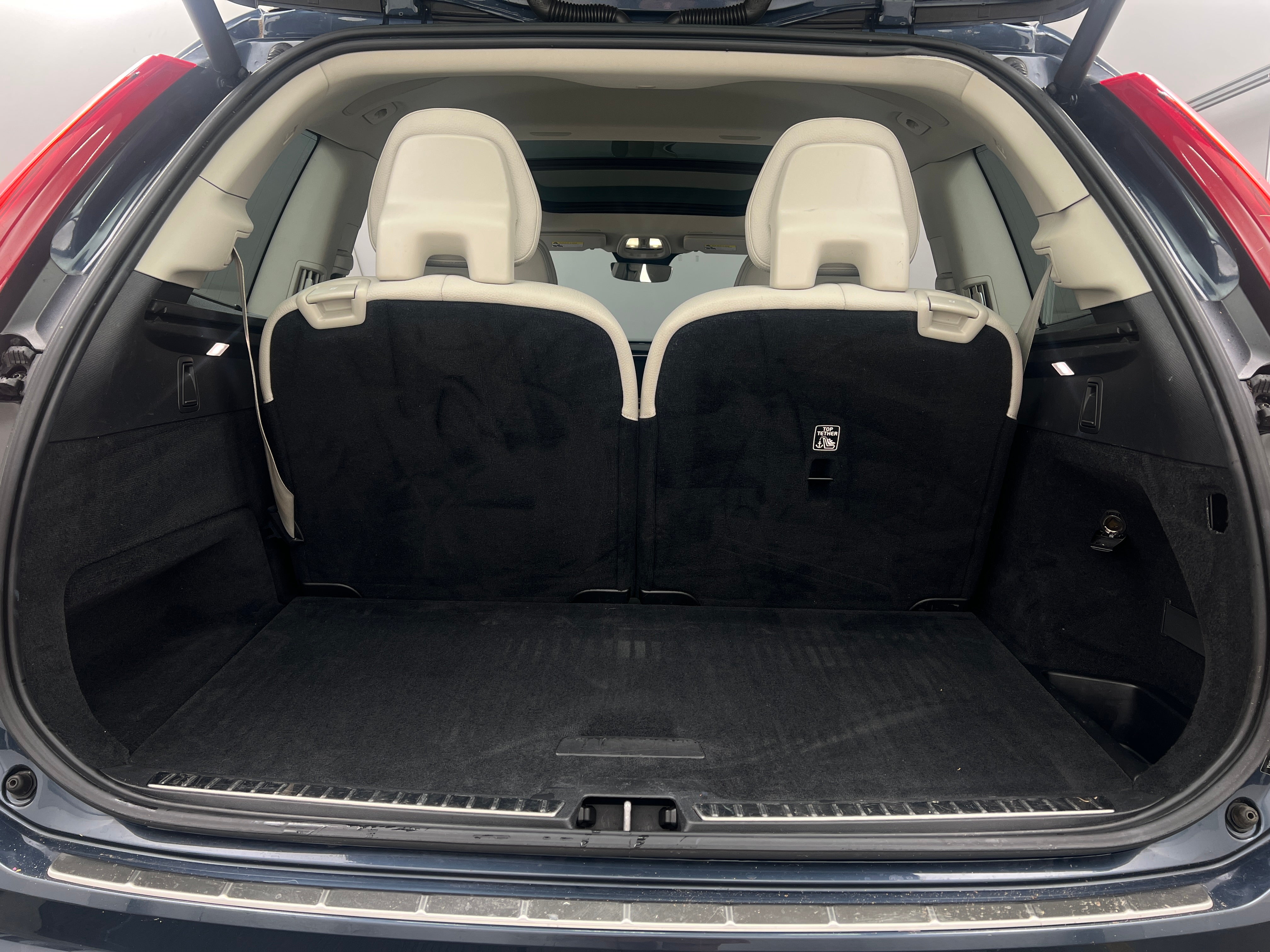 2023 Volvo XC90