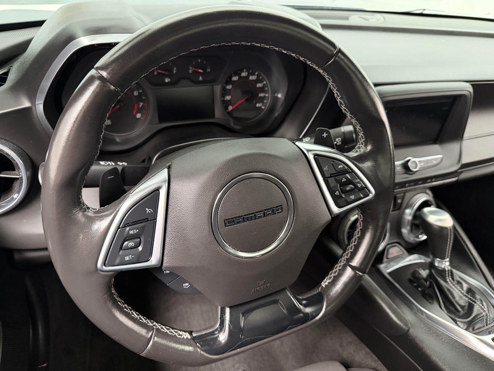 Thumbnail: 2019 Chevrolet Camaro - 3