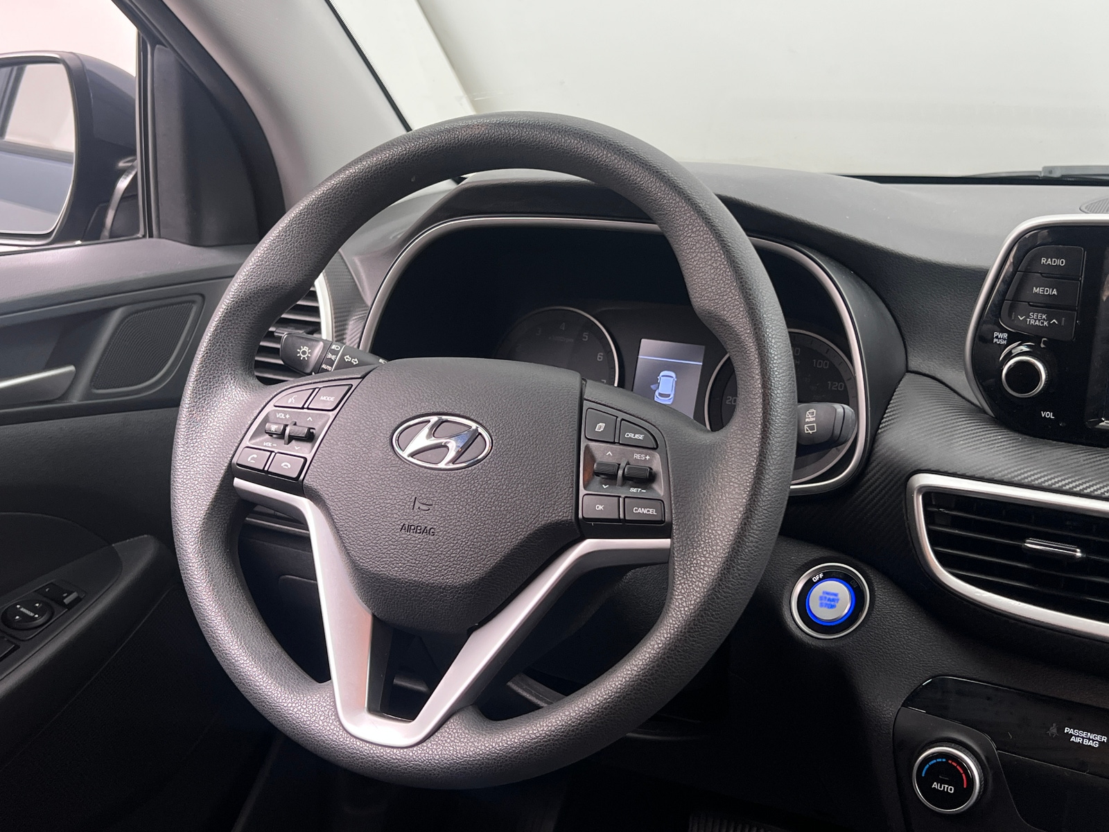 Thumbnail: 2019 Hyundai Tucson - 5