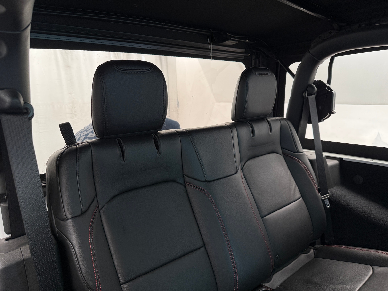 Thumbnail: 2019 Jeep Wrangler - 5