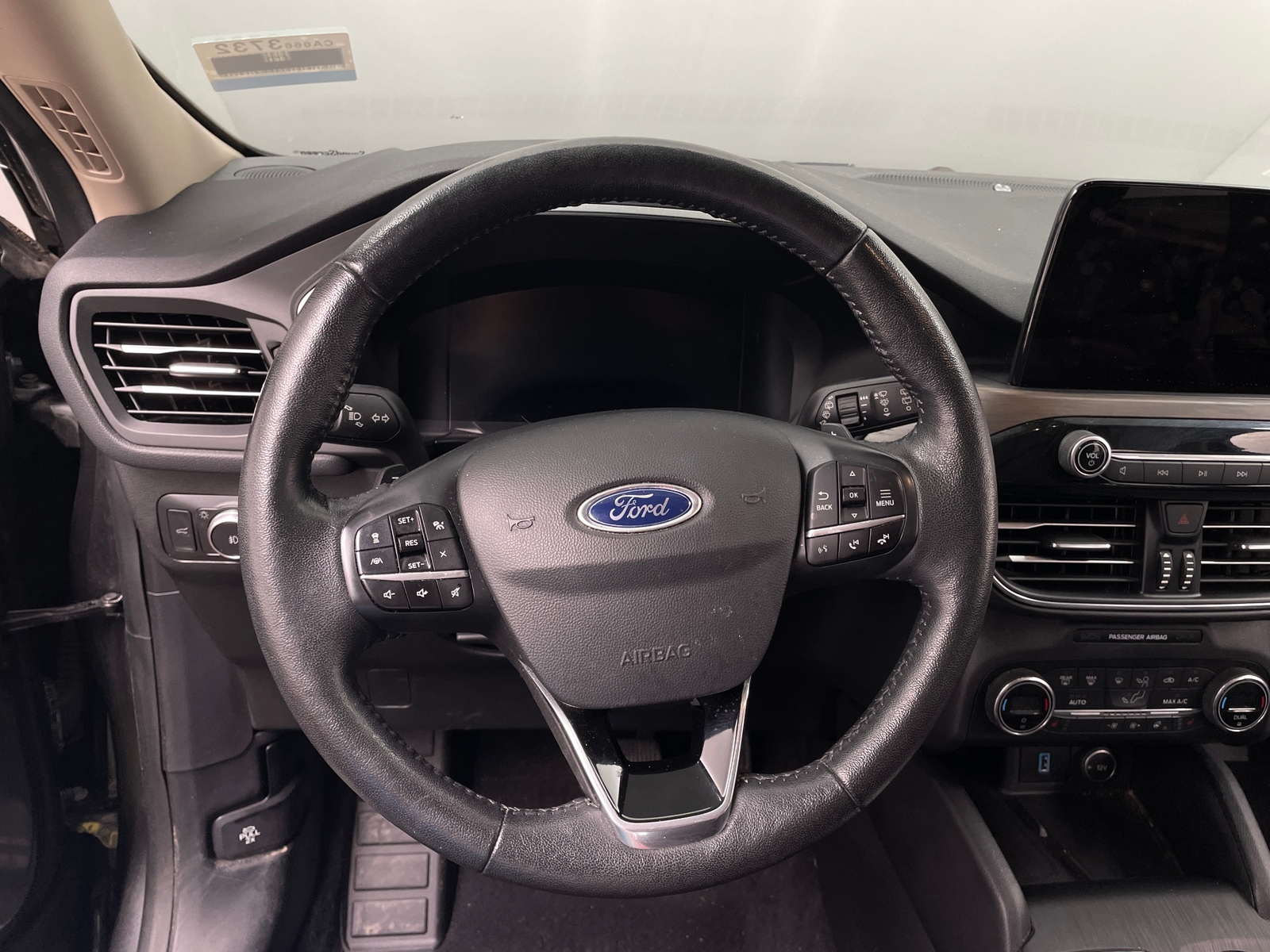 Thumbnail: 2020 Ford Escape - 4