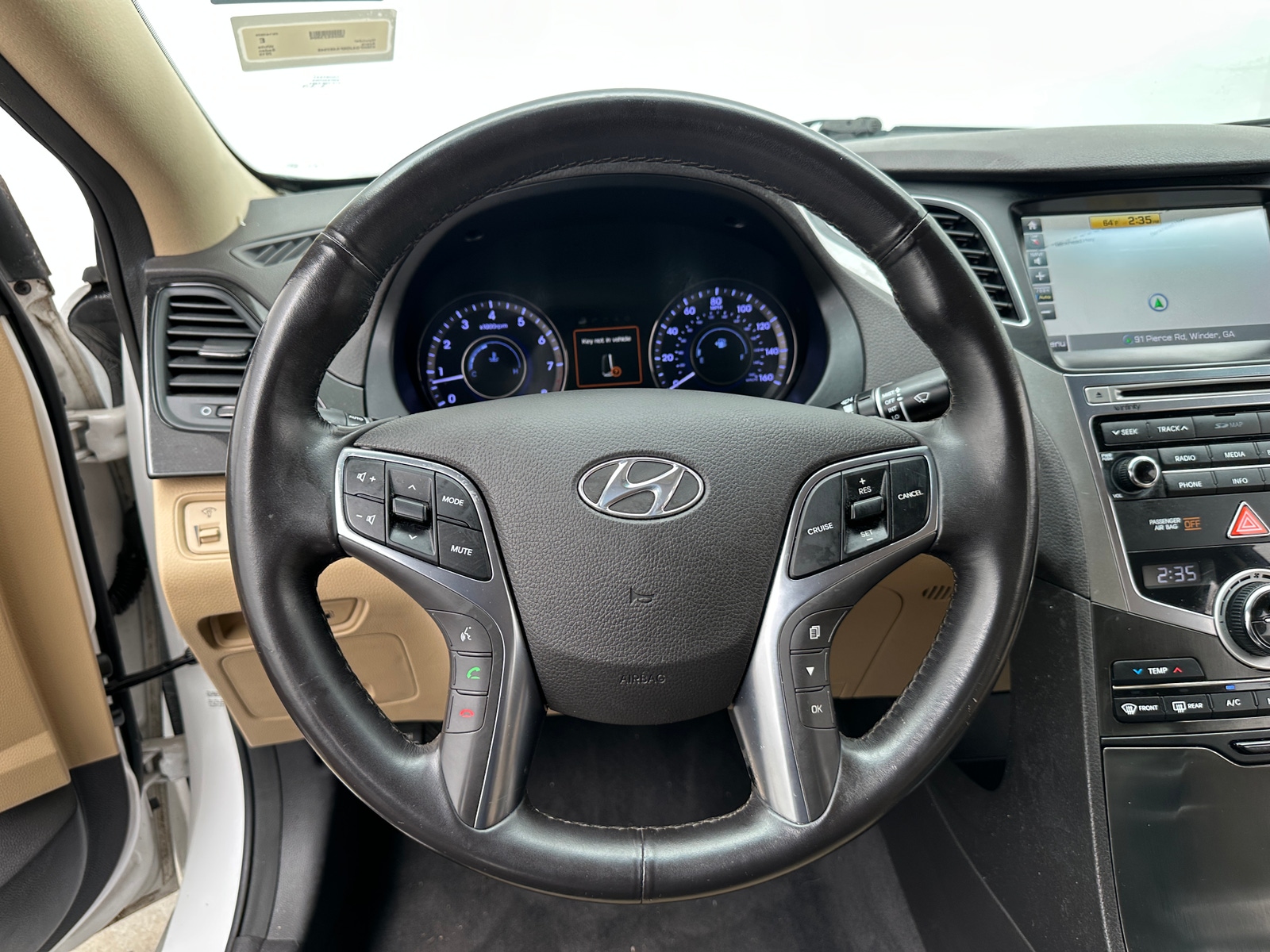 Thumbnail: 2015 Hyundai Azera - 4