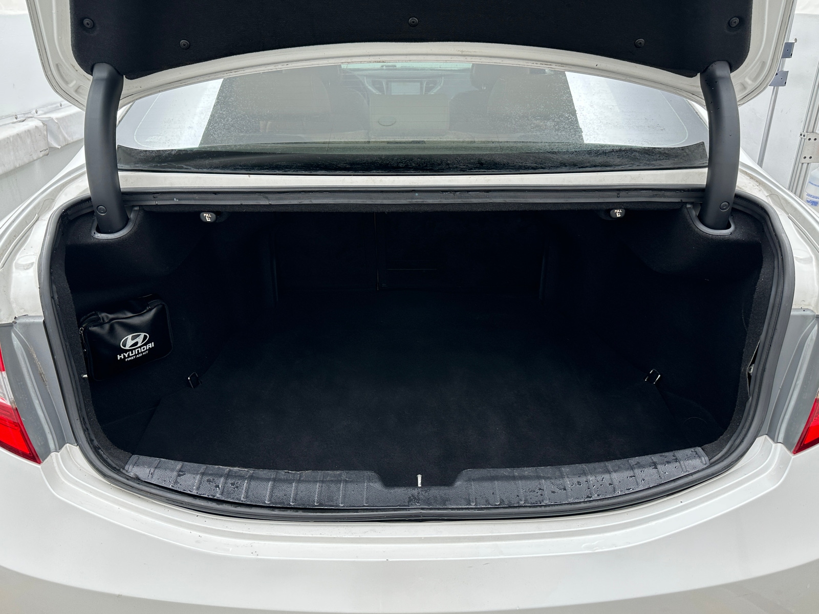Thumbnail: 2015 Hyundai Azera - 6