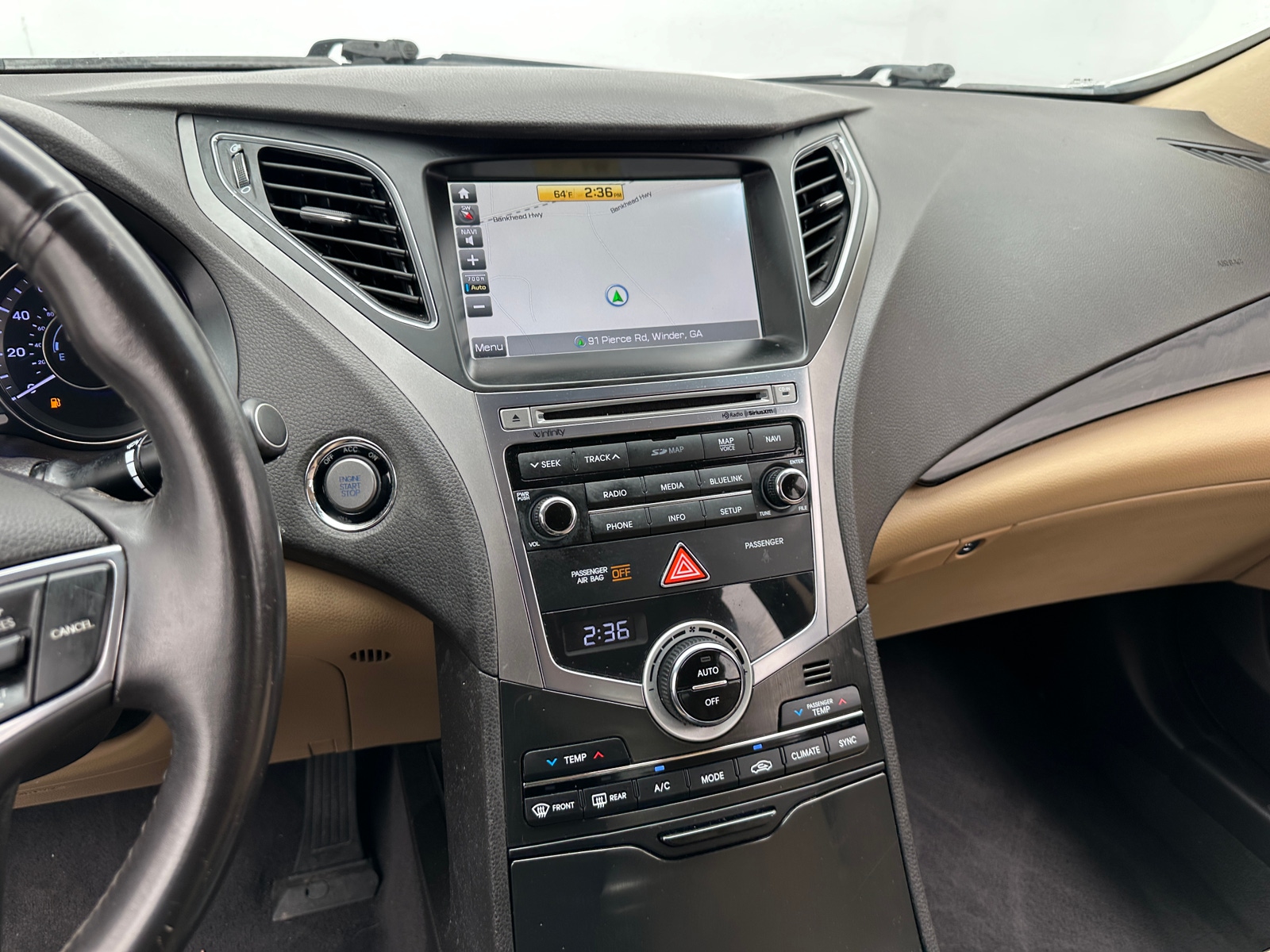 Thumbnail: 2015 Hyundai Azera - 3