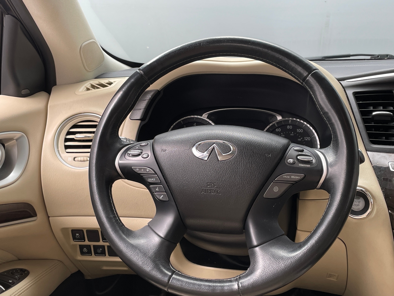 Thumbnail: 2018 INFINITI QX60 - 4