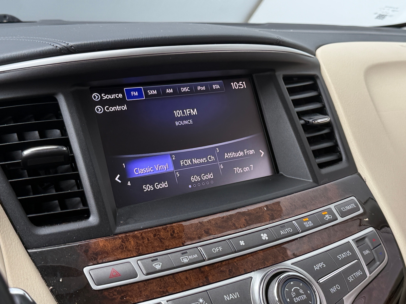 Thumbnail: 2018 INFINITI QX60 - 3