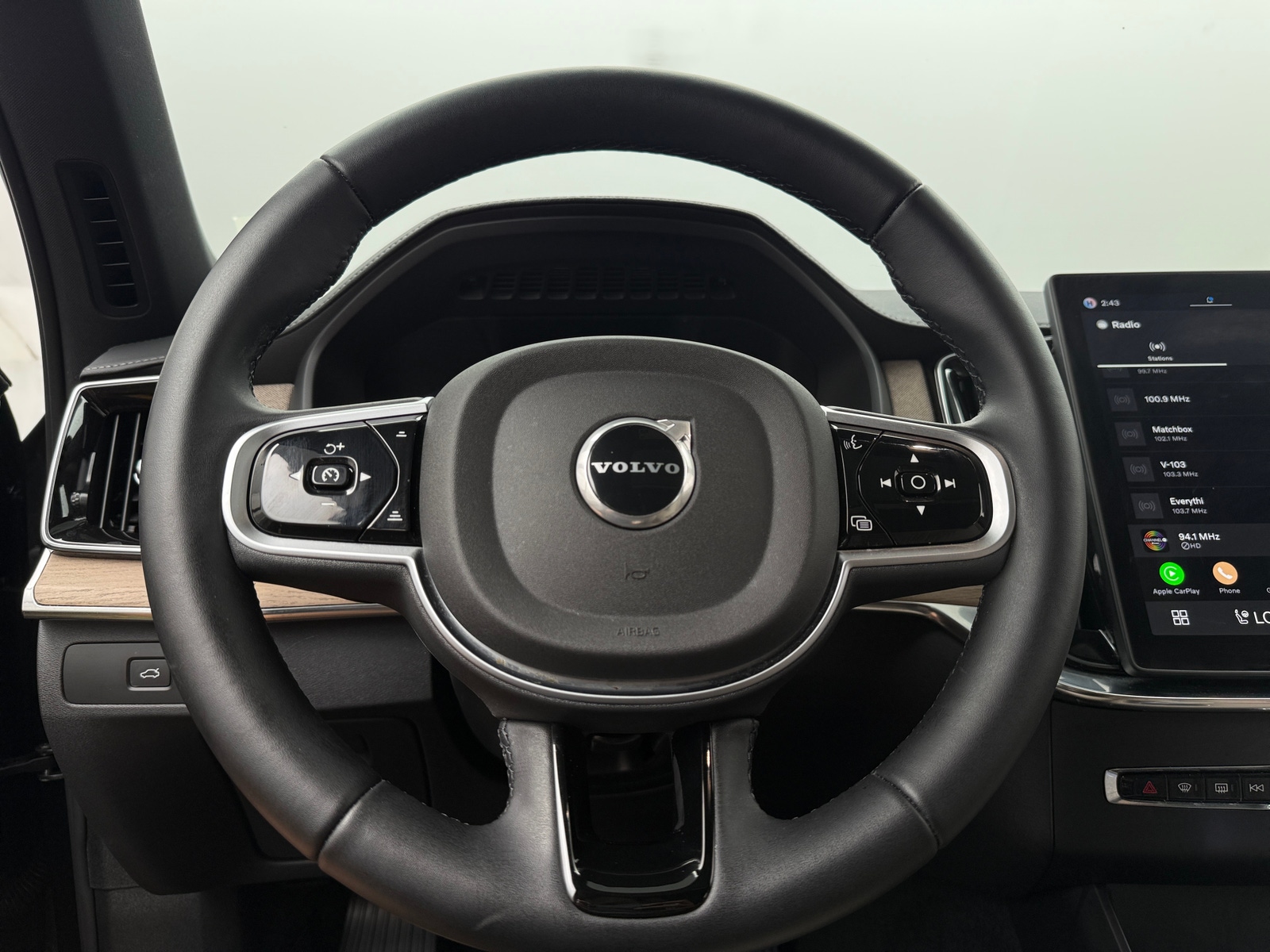 Thumbnail: 2026 Volvo XC90 - 4