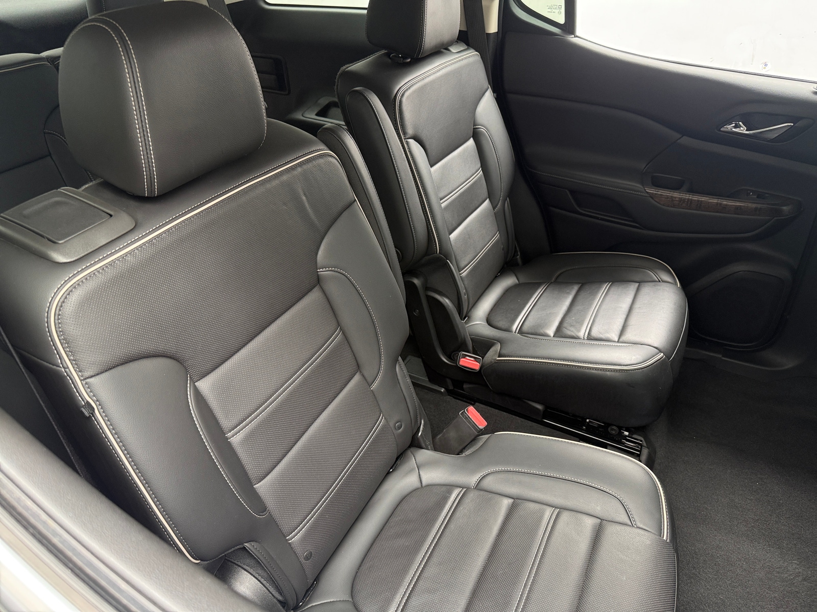 Thumbnail: 2021 GMC Acadia - 2