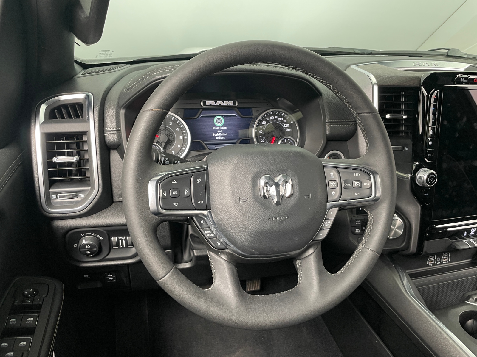 Thumbnail: 2026 RAM 1500 - 4
